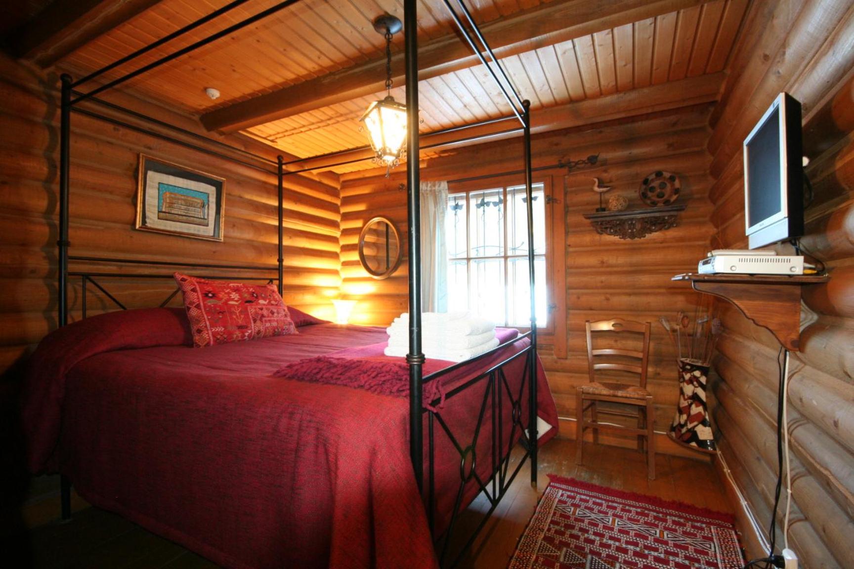 One-Bedroom Suite photo 2