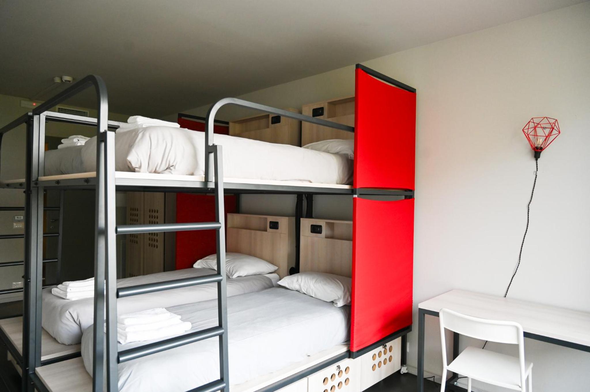 Triple Room with Private Bathroom photo 1