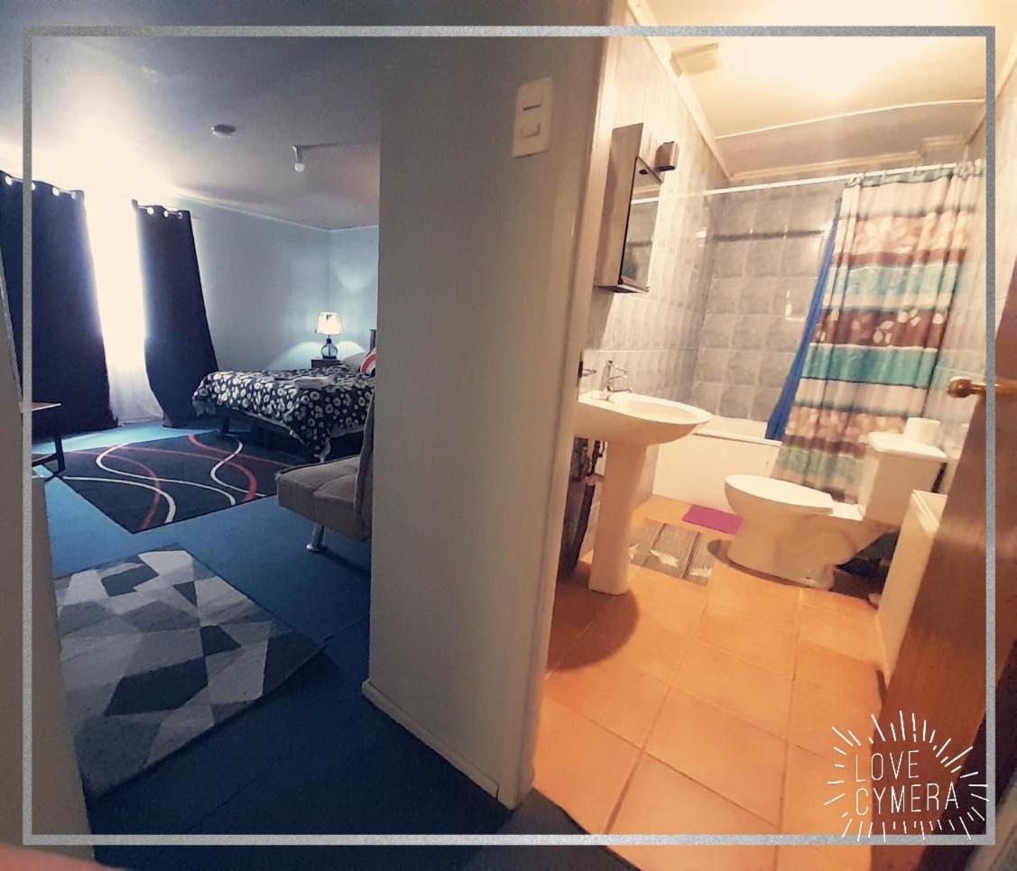 Double Room with Private Bathroom photo 2