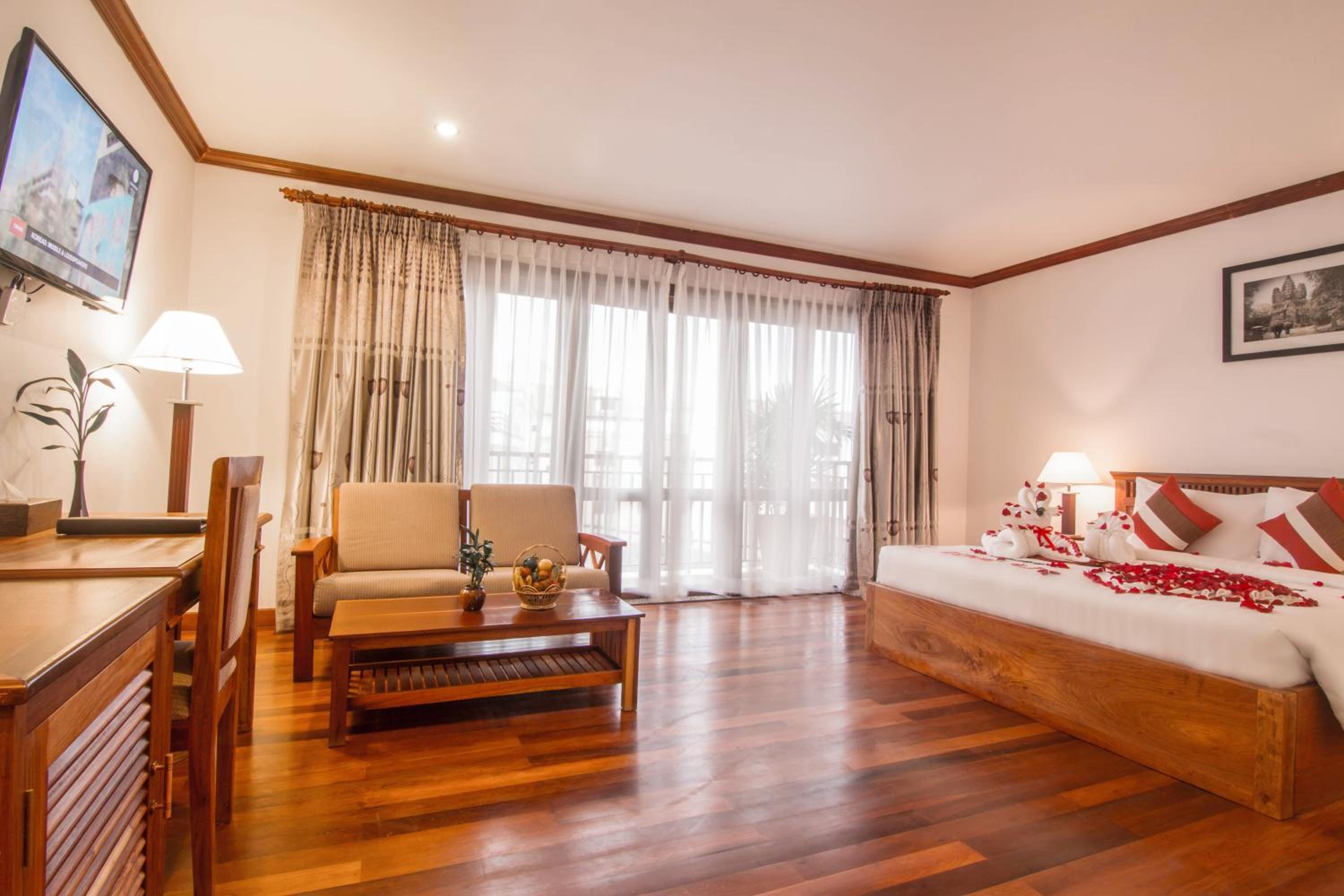 Junior Suite Double with Balcony photo 1