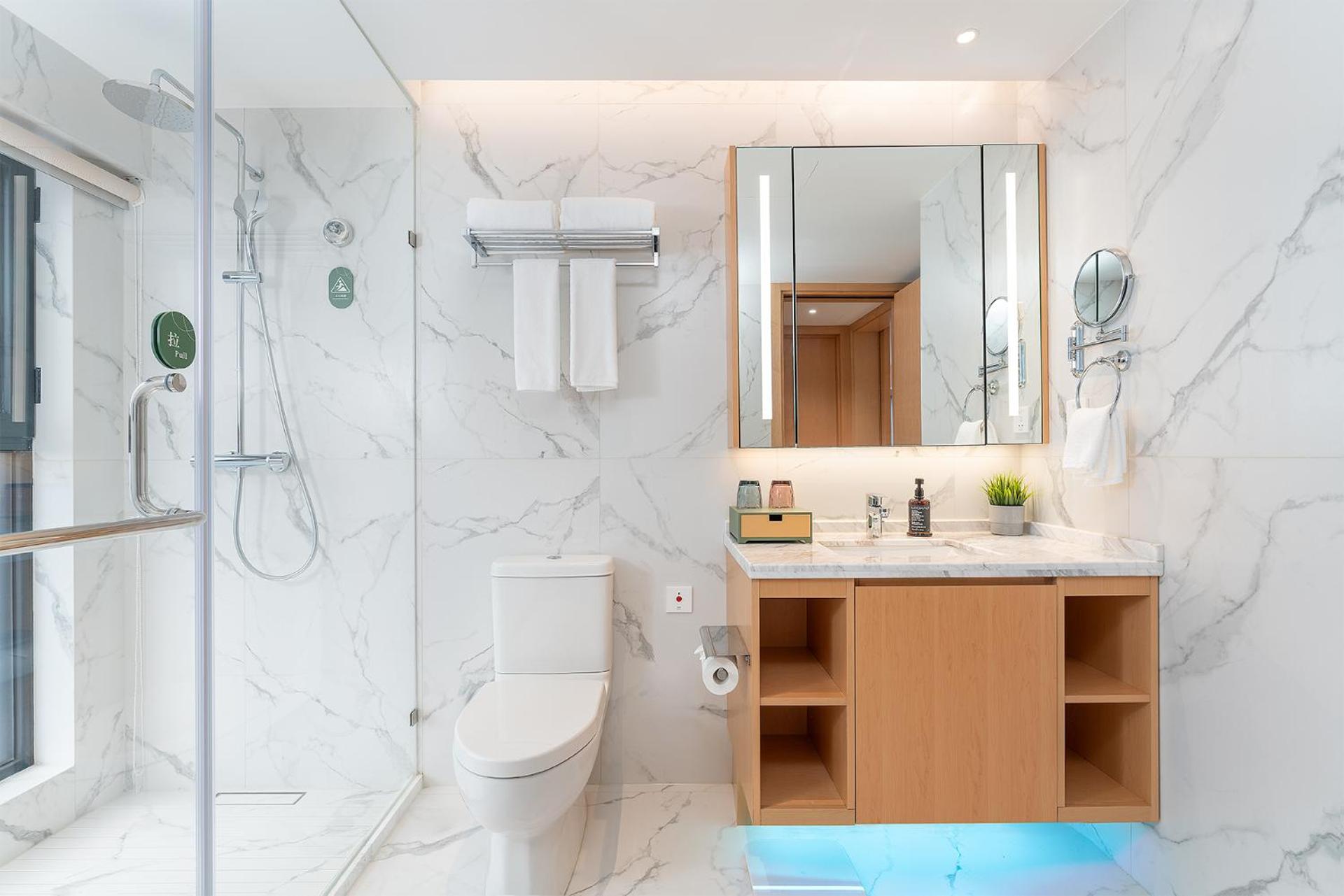 1-Bedroom Suite  photo 2