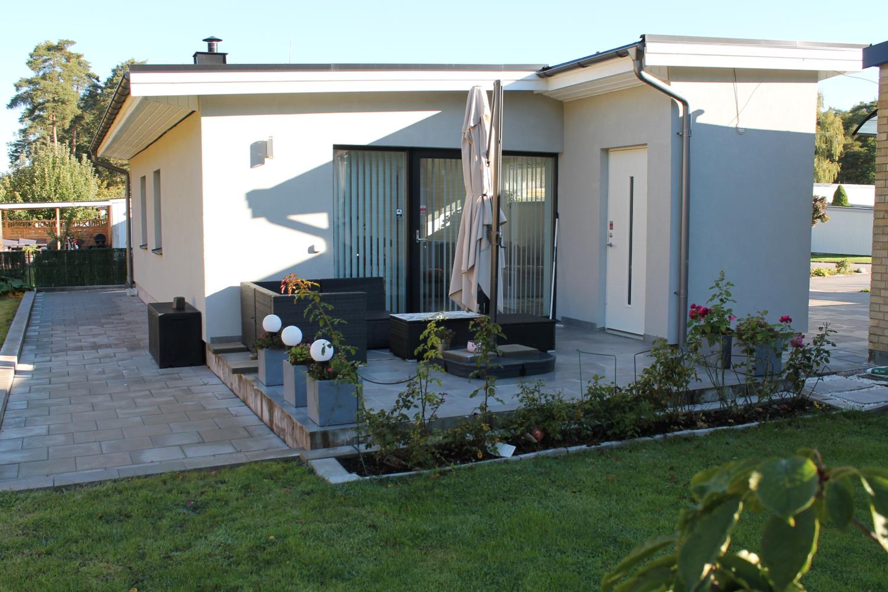One-Bedroom House