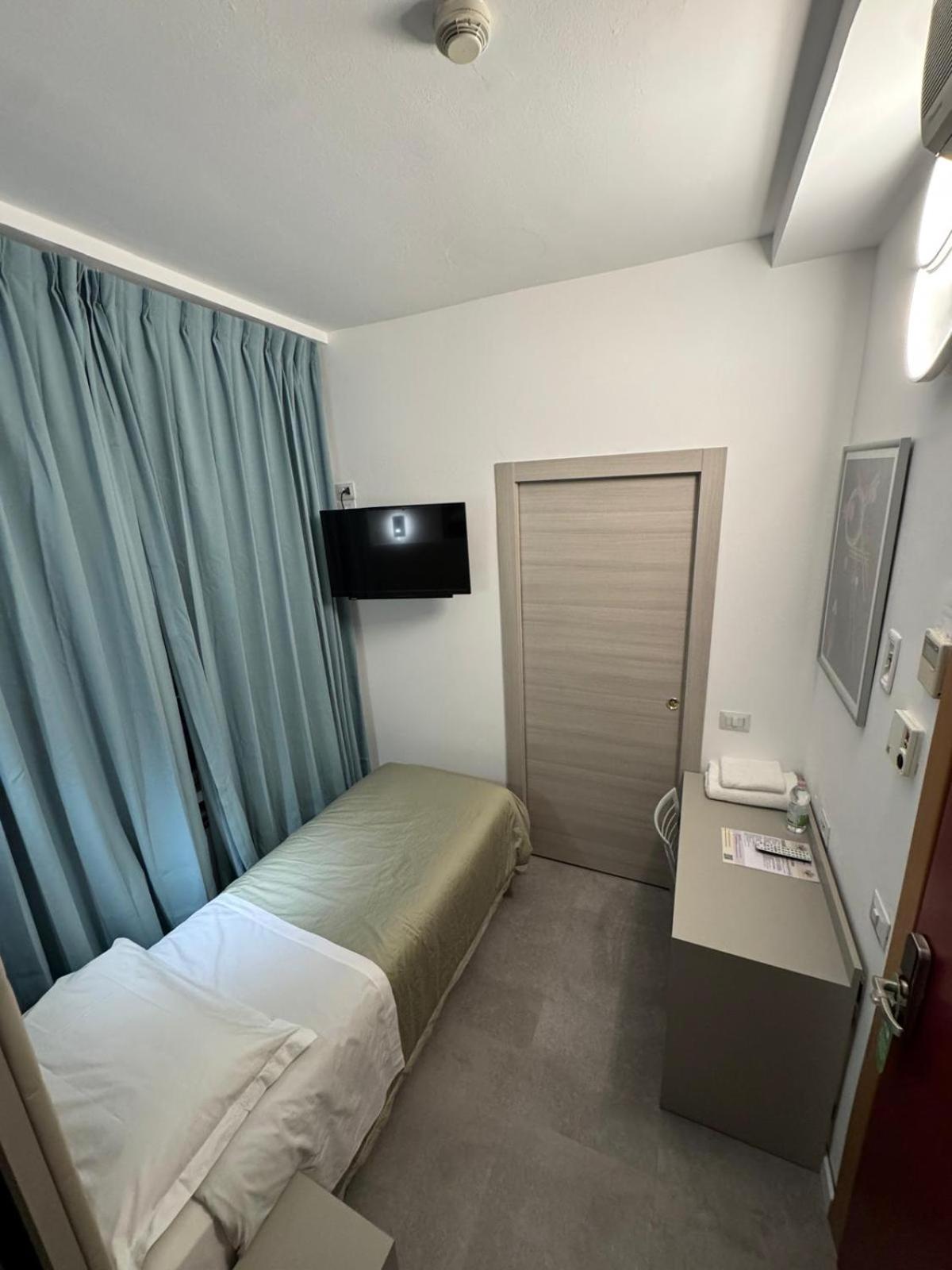 Single Room with Private Bathroom