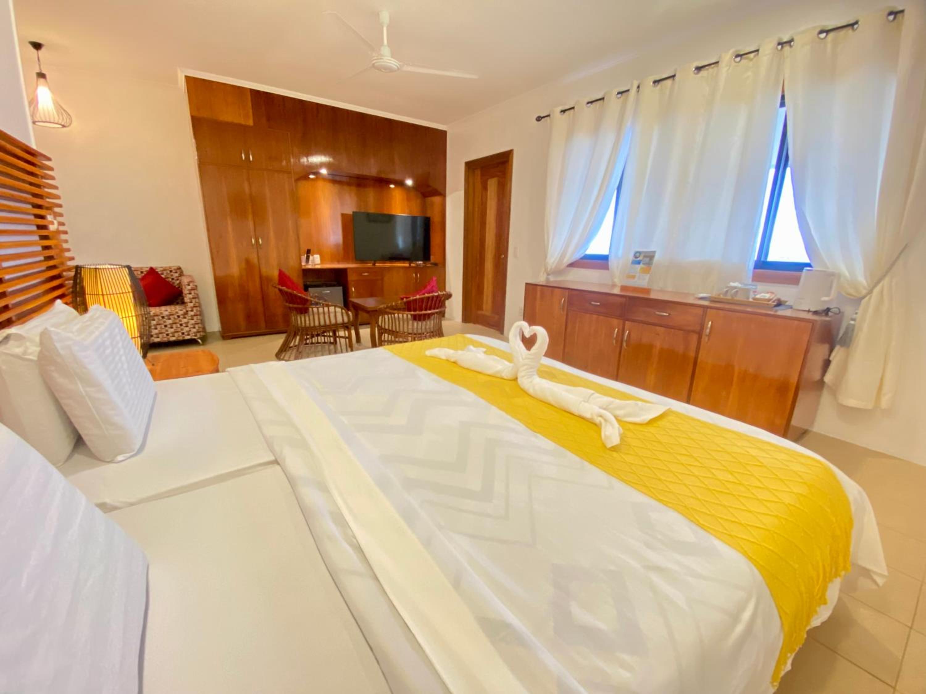 Premier Suite - Photo 1