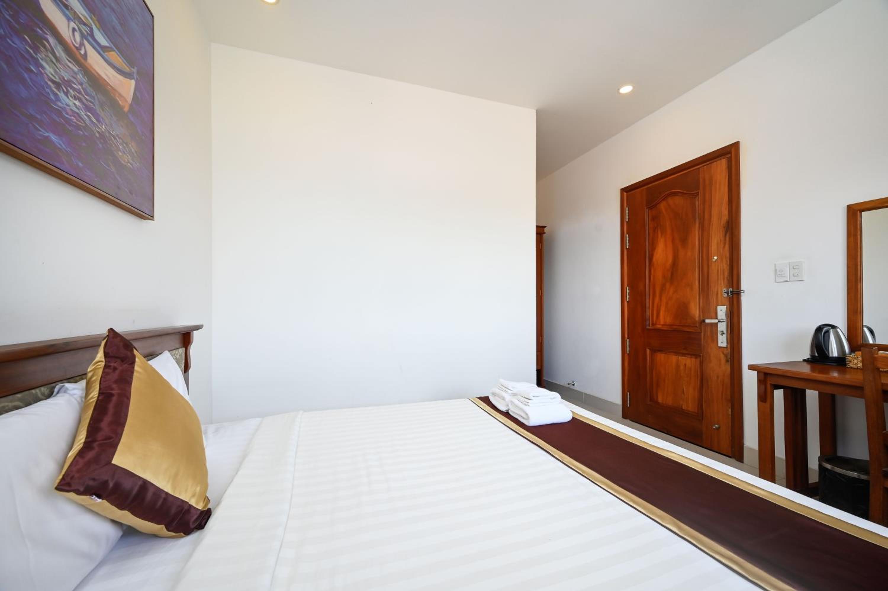 Superior Double Room - Photo 3