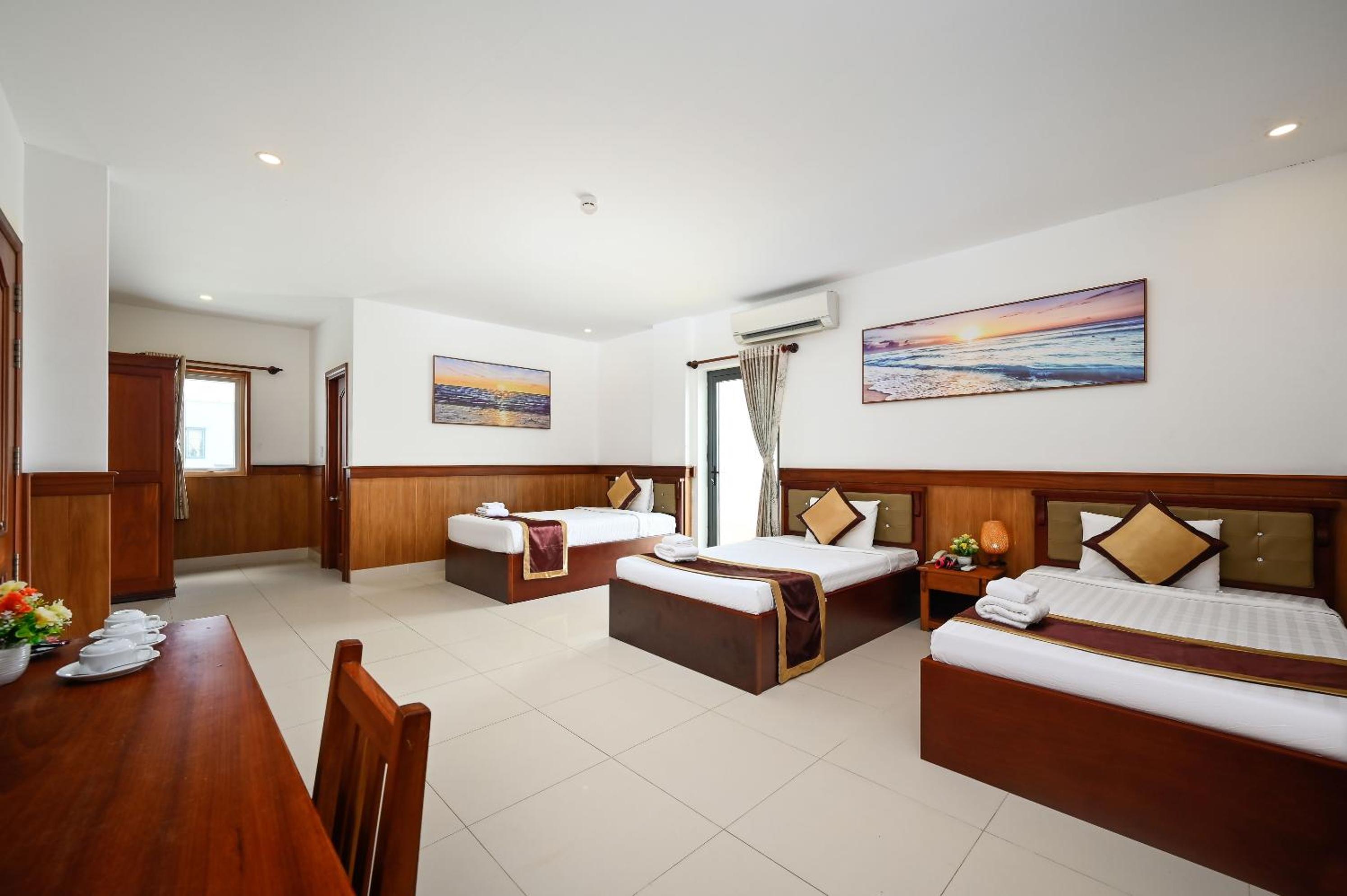 Superior Triple Room - Photo 1