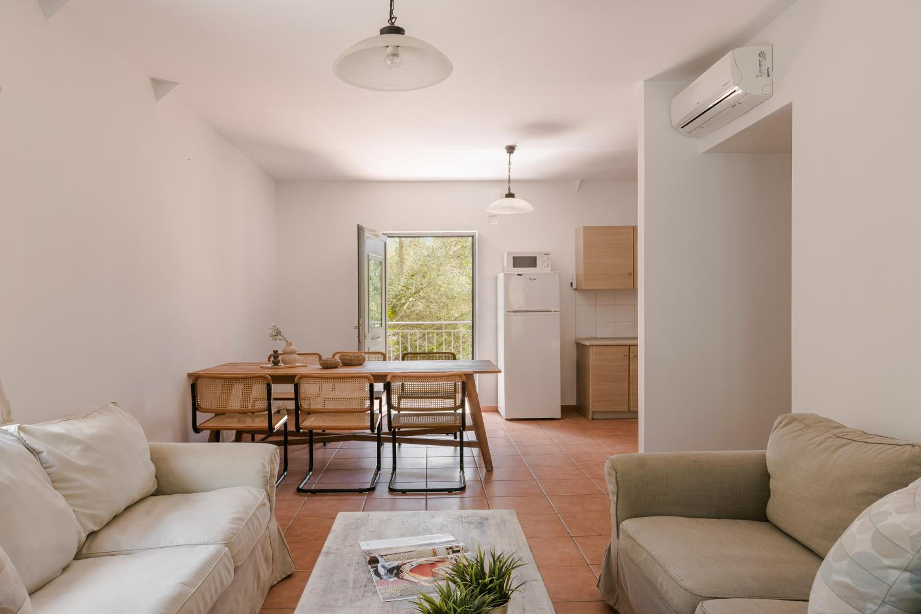 Villa photo 2