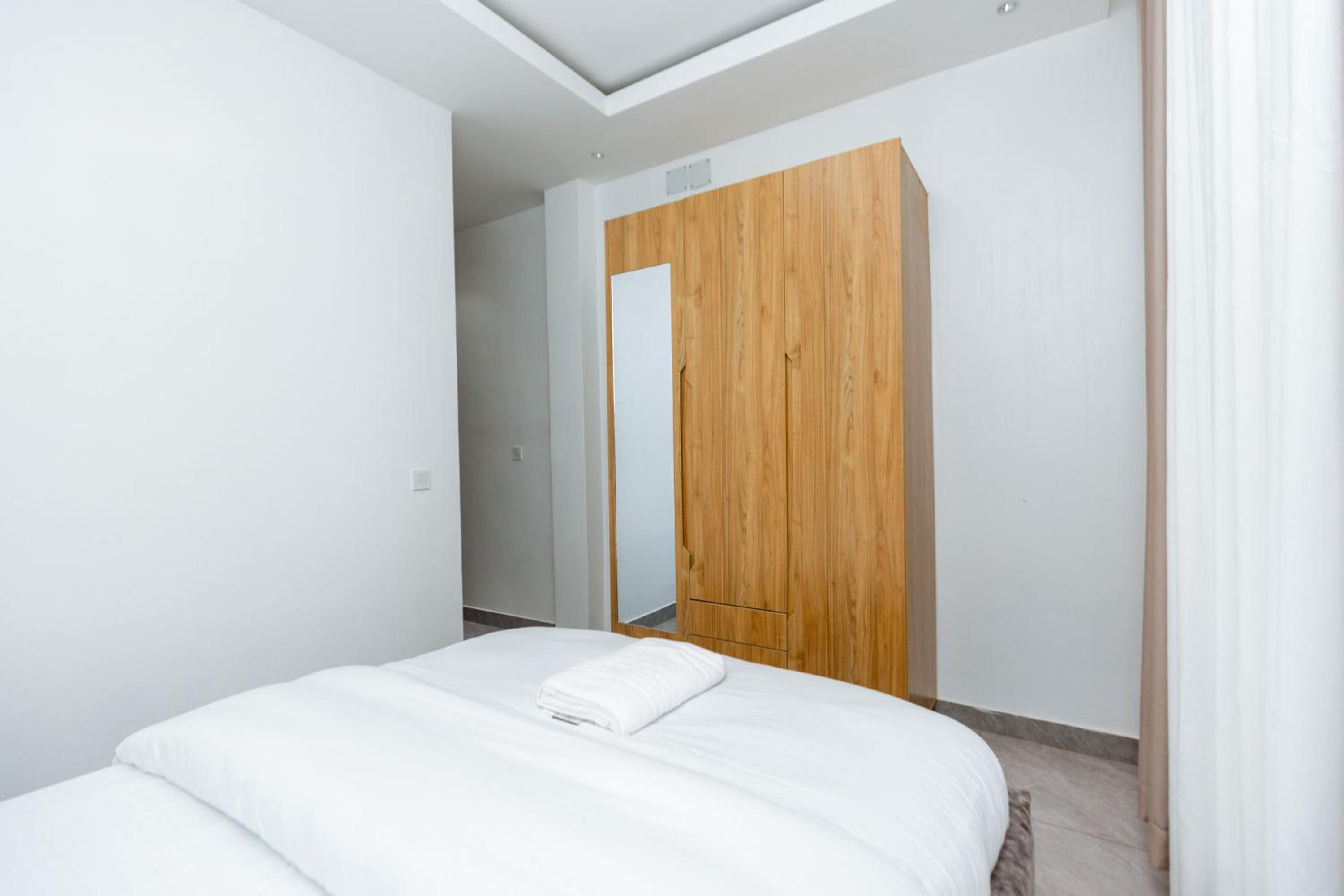 Large Single Room photo 2