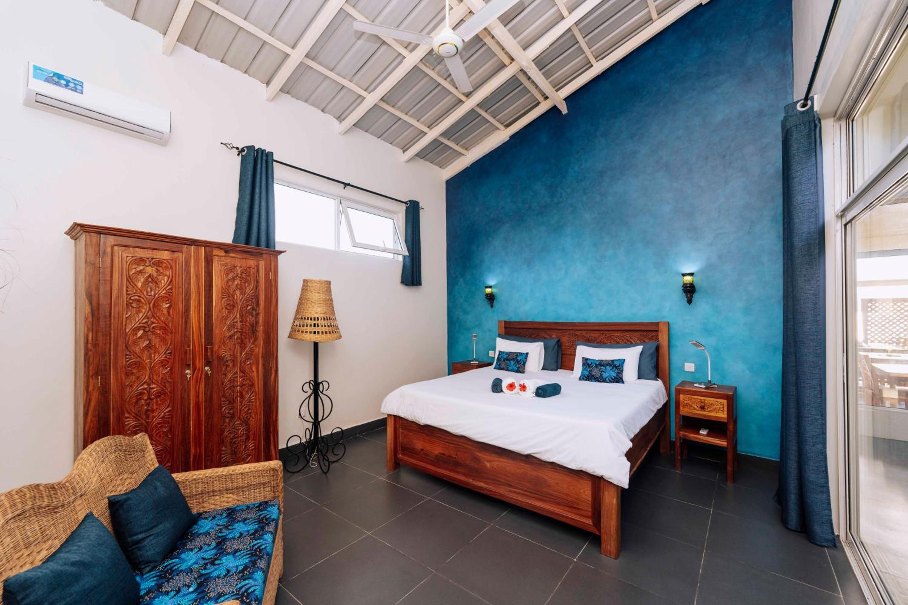 Deluxe Double Room photo 3