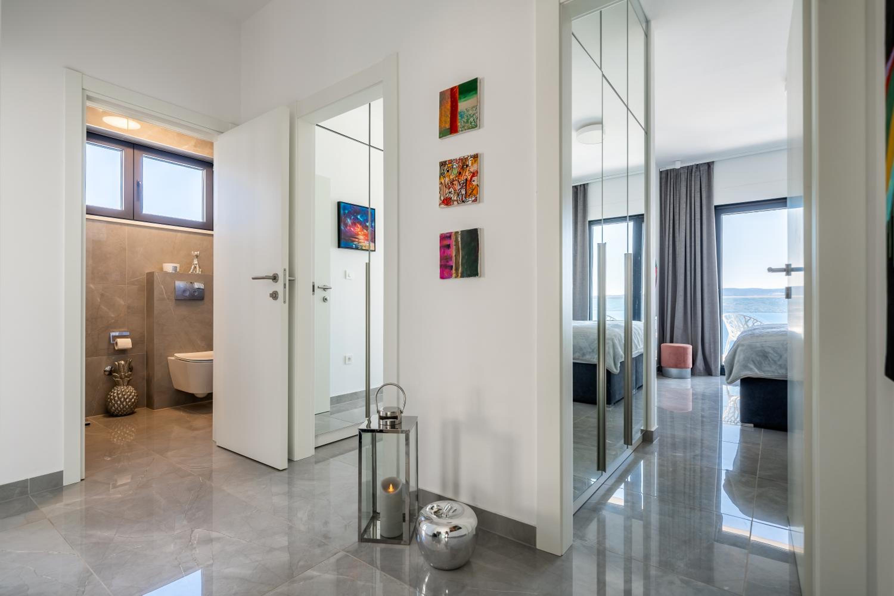 Three-Bedroom Villa photo 1