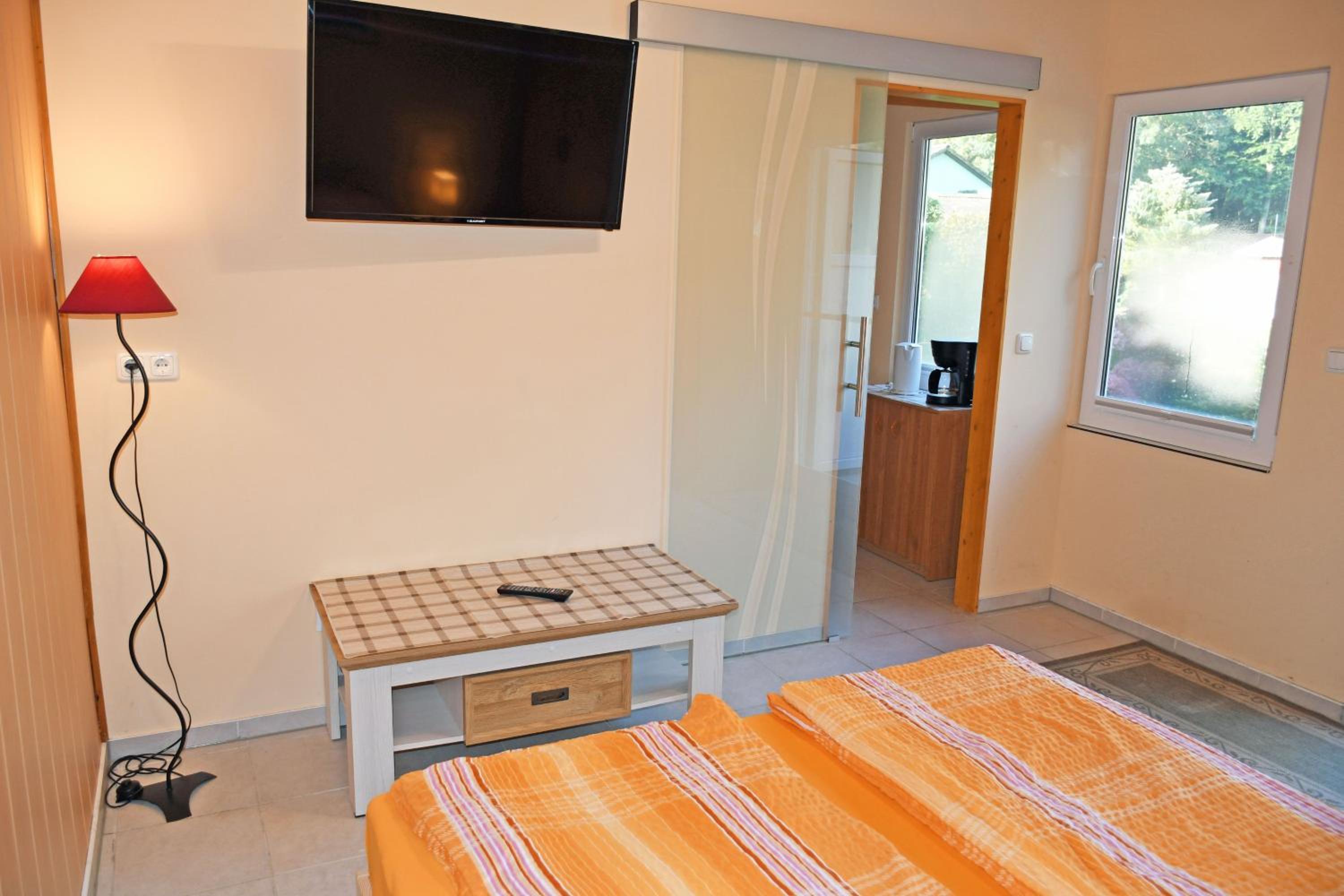 One-Bedroom House photo 3