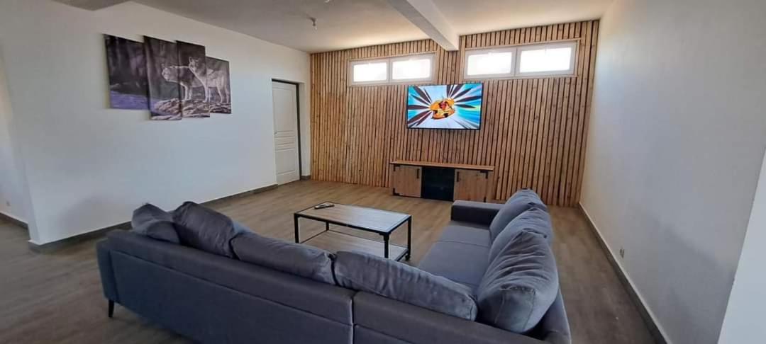 Apartment photo 1