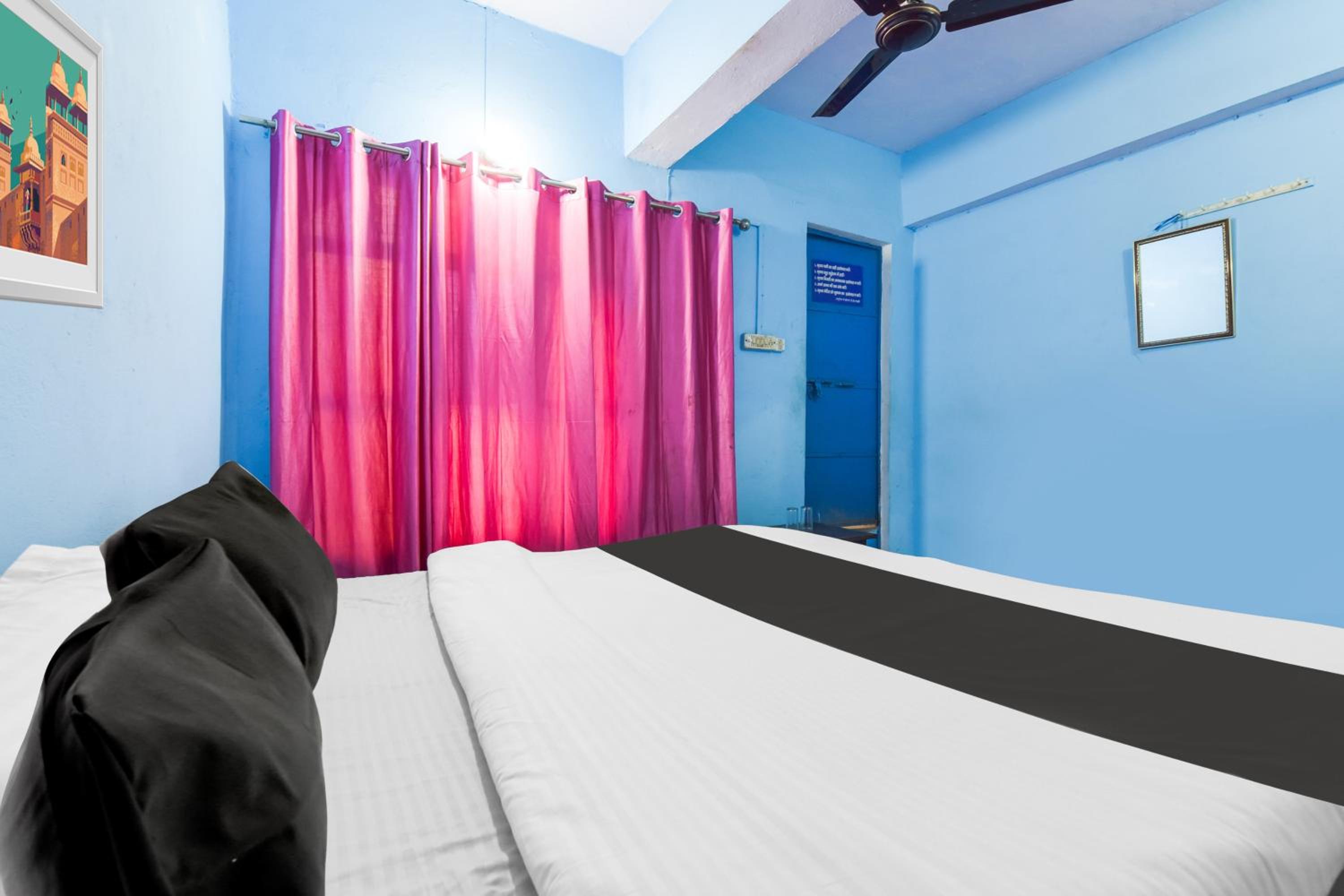 Classic Triple Room photo 3