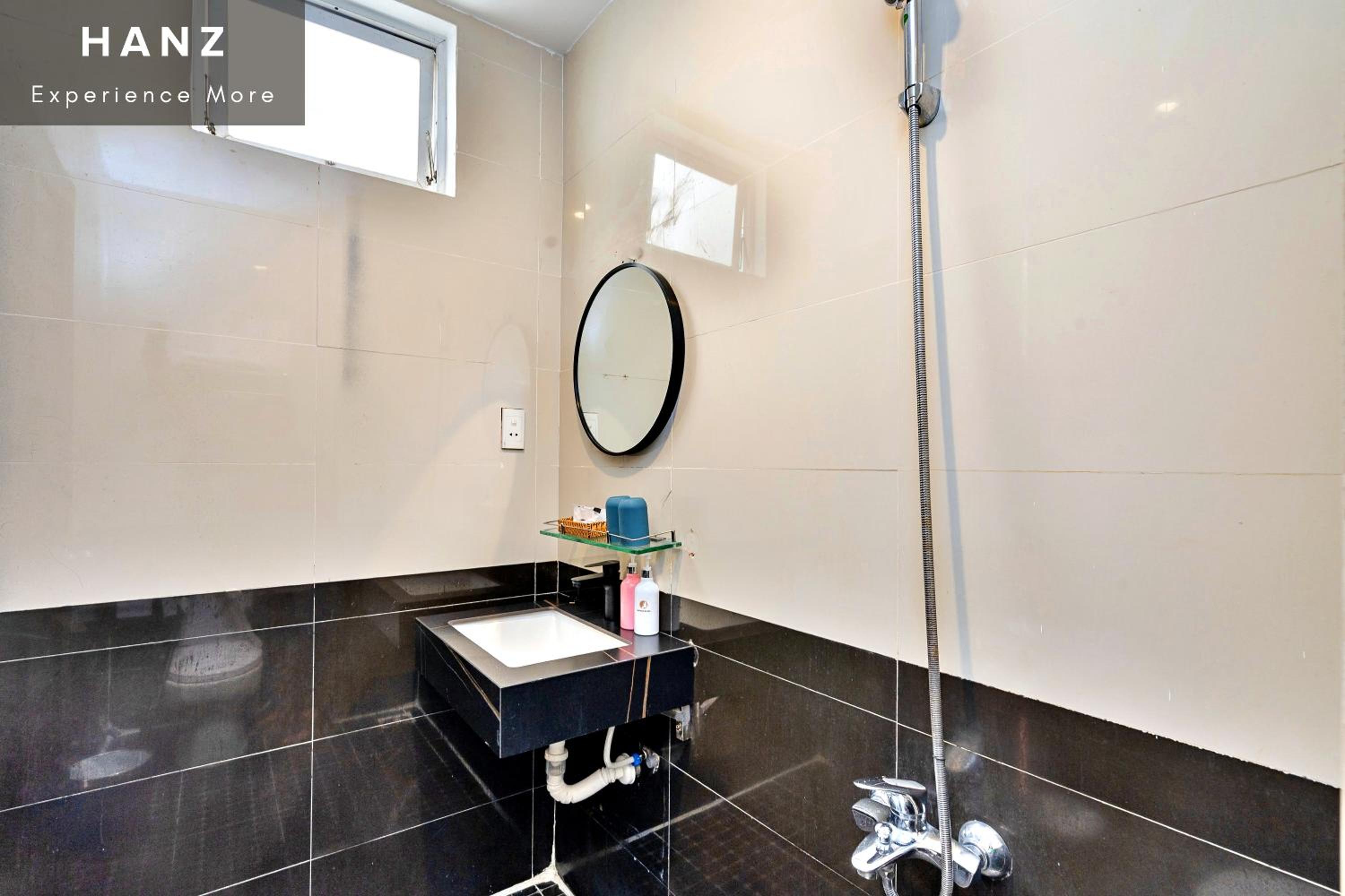 Two-Bedroom Apartment With Terrace photo 2