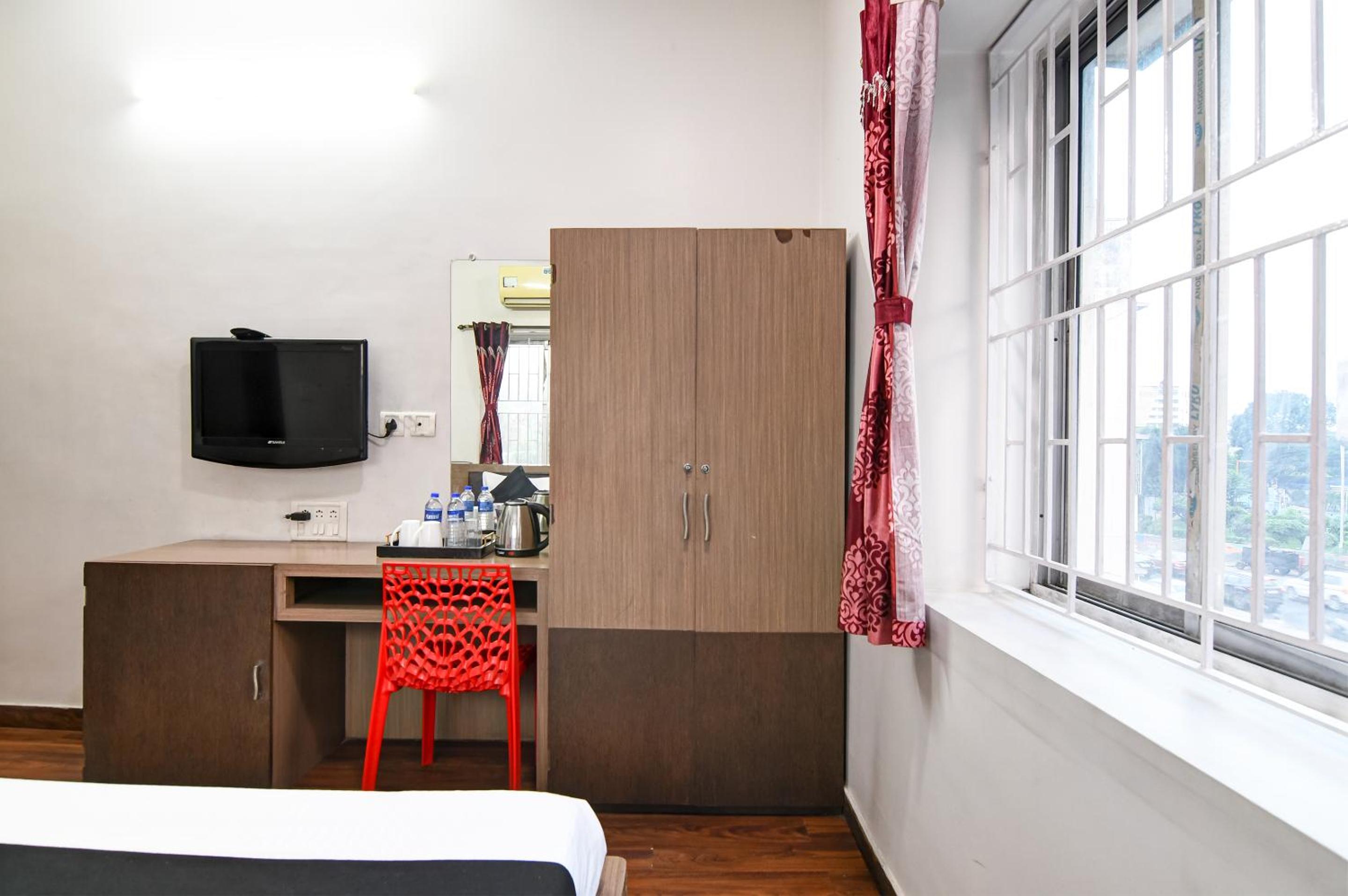 Deluxe Room - Photo 1