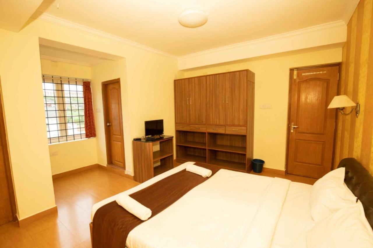 Two-Bedroom Villa - Photo 10