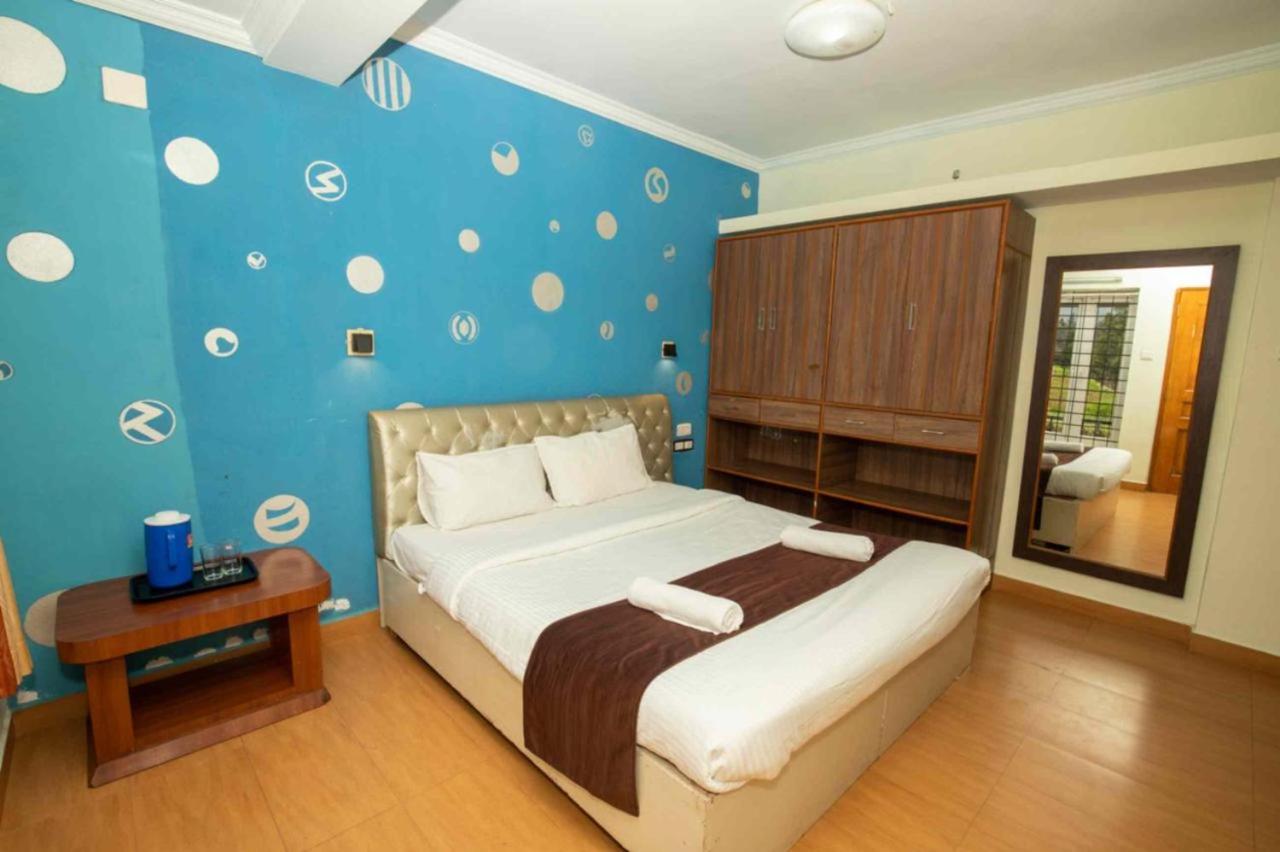 Two-Bedroom Villa - Photo 9
