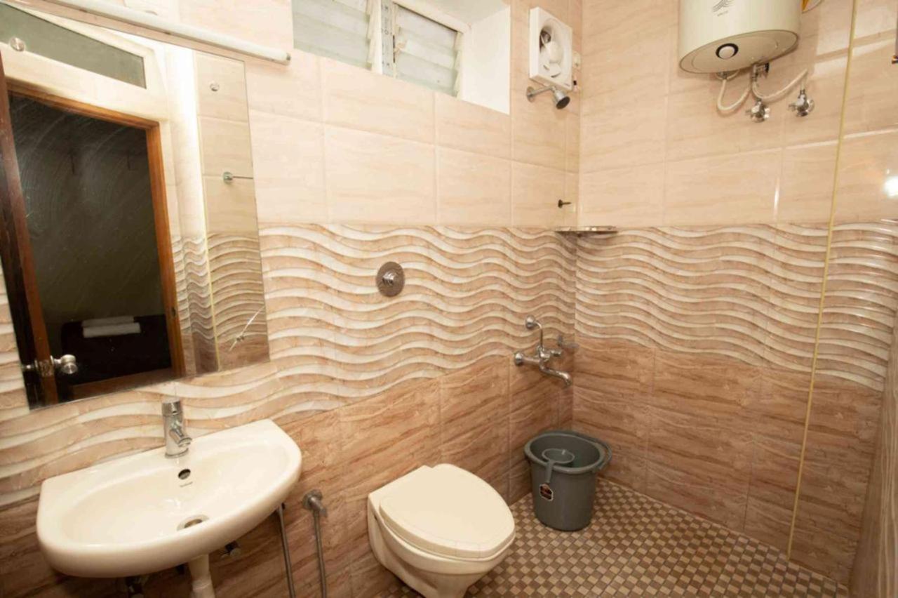 Two-Bedroom Villa - Photo 8