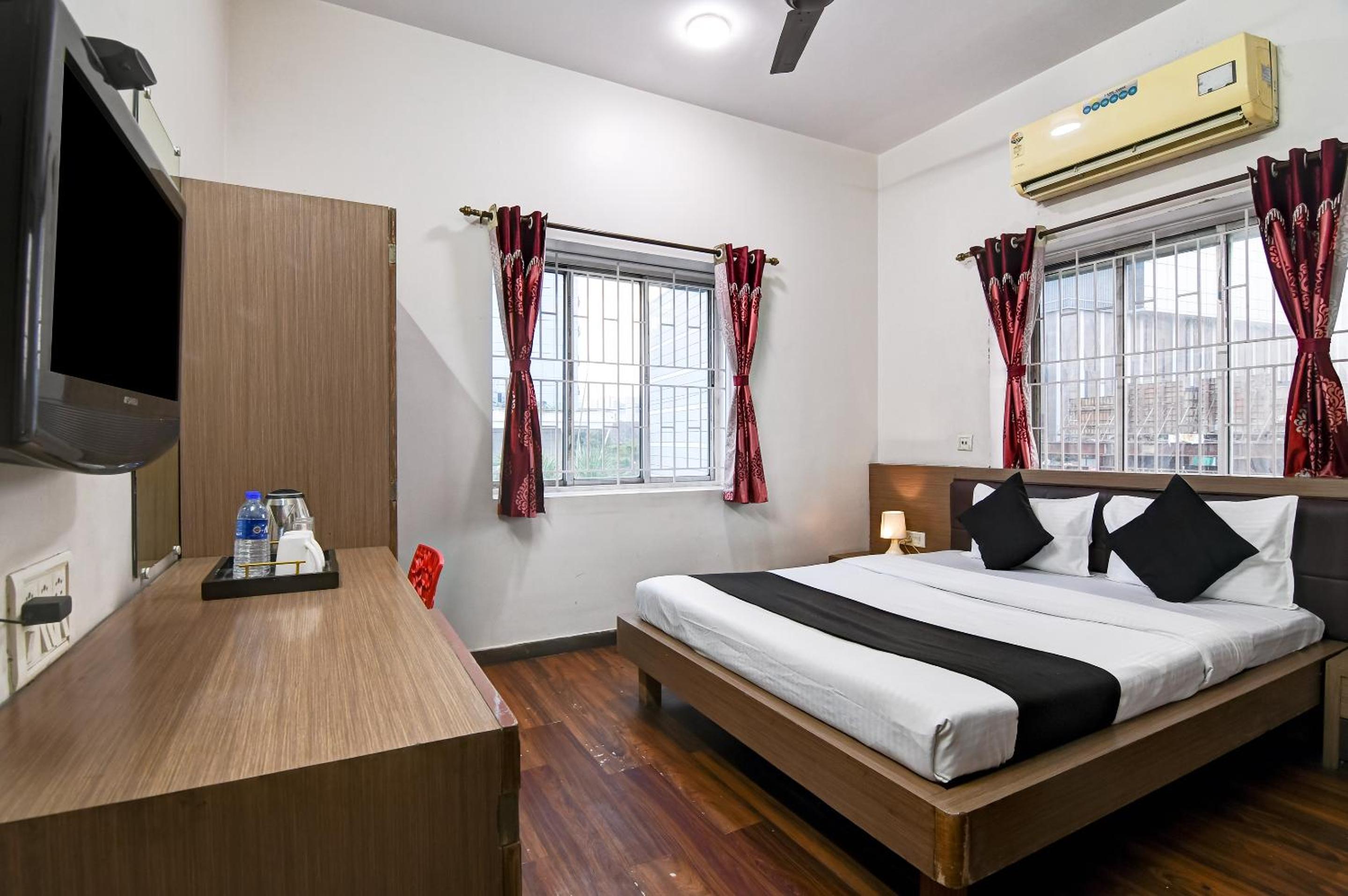Deluxe Room - Photo 4