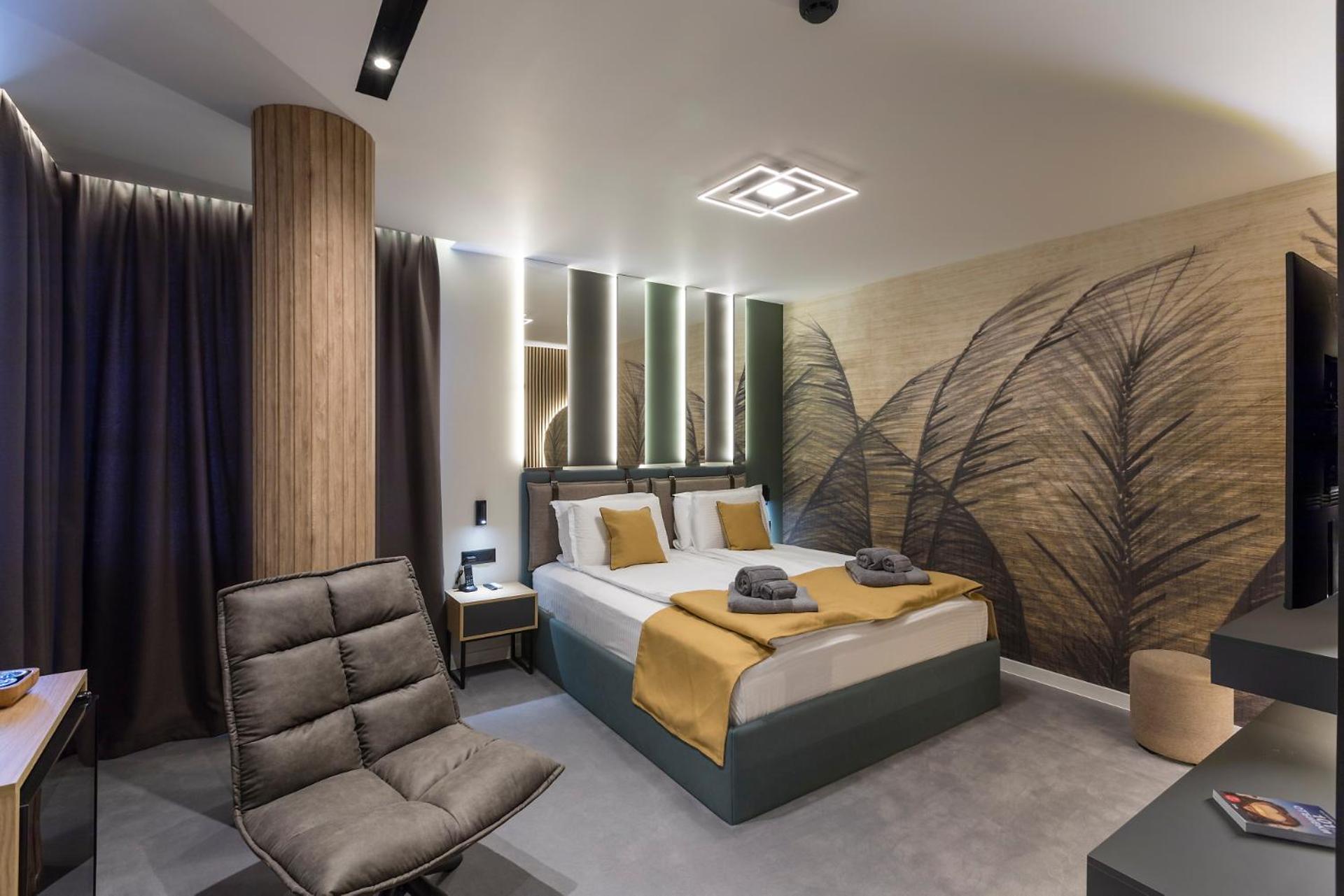 Superior Queen Room