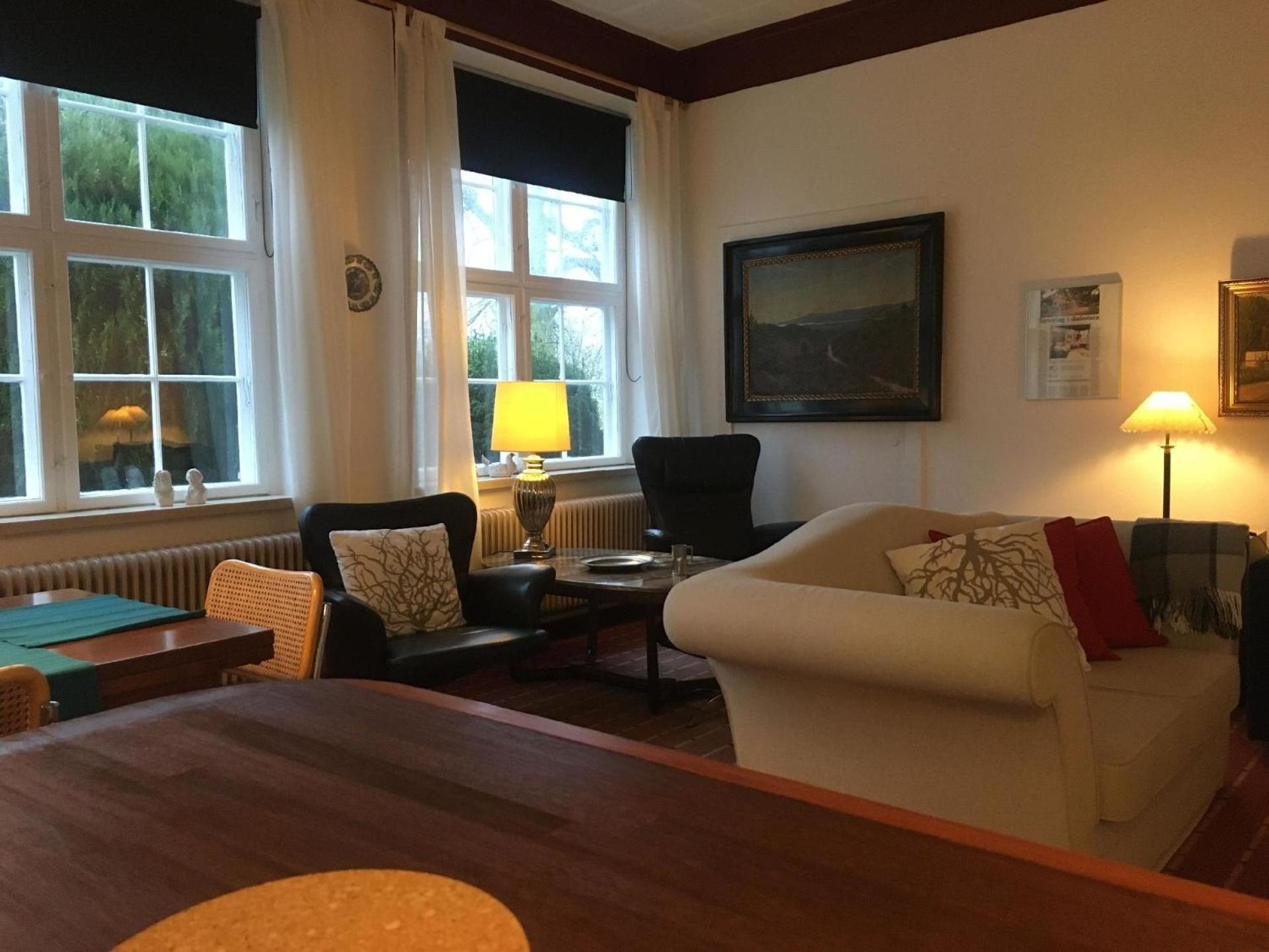Apartment photo 1