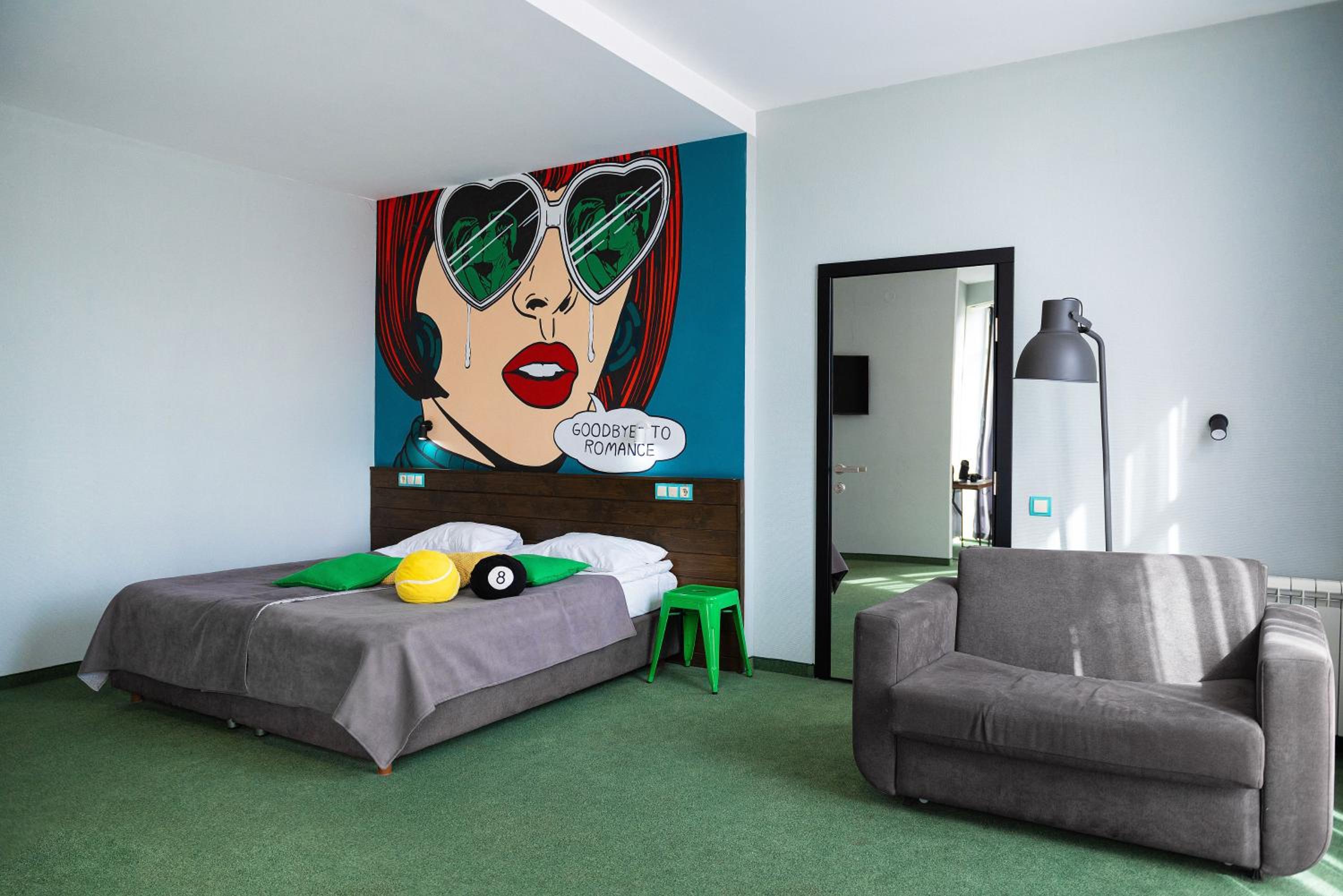Large Double or Twin Room photo 2