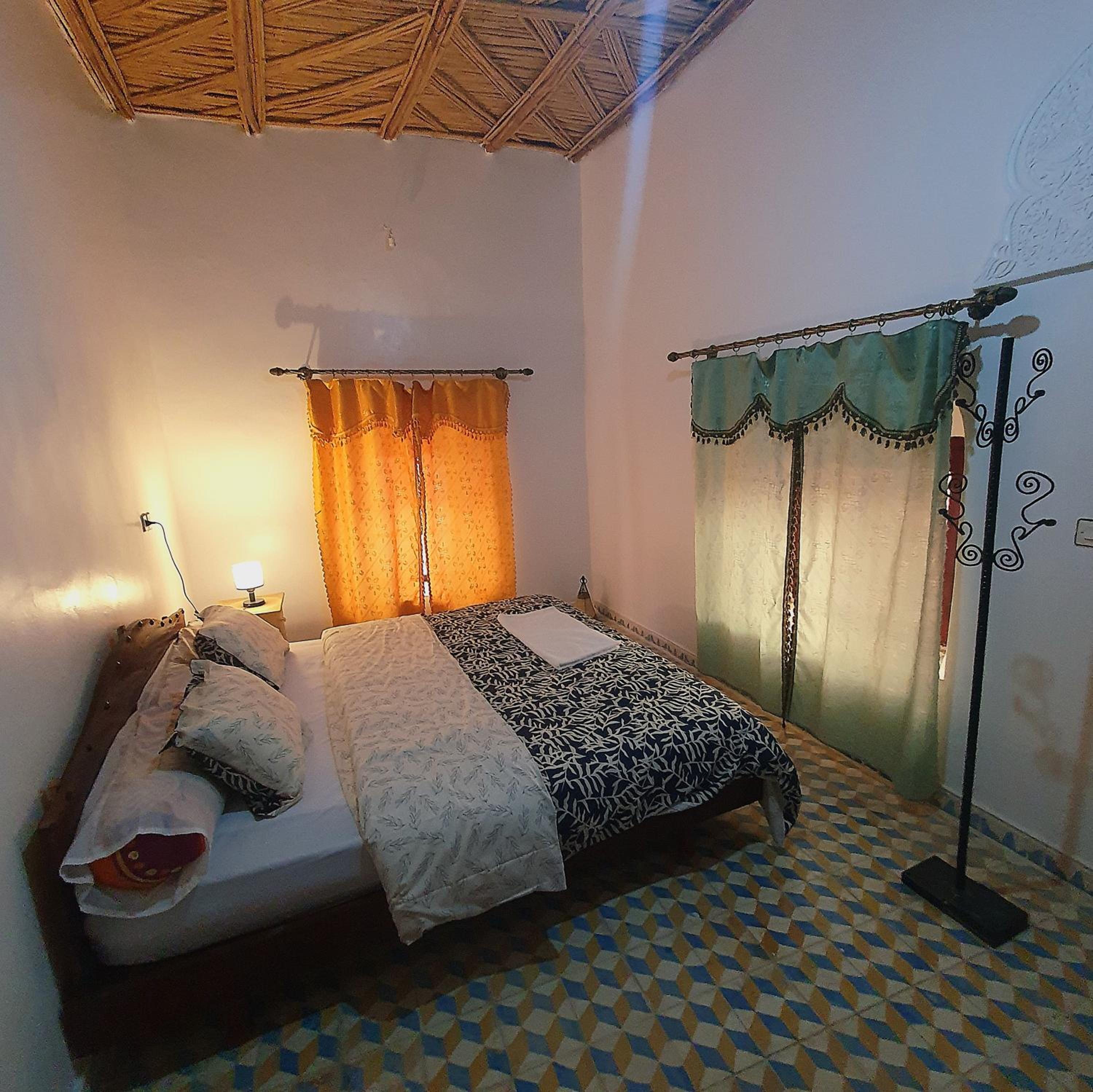 Double Room with Private Bathroom photo 2