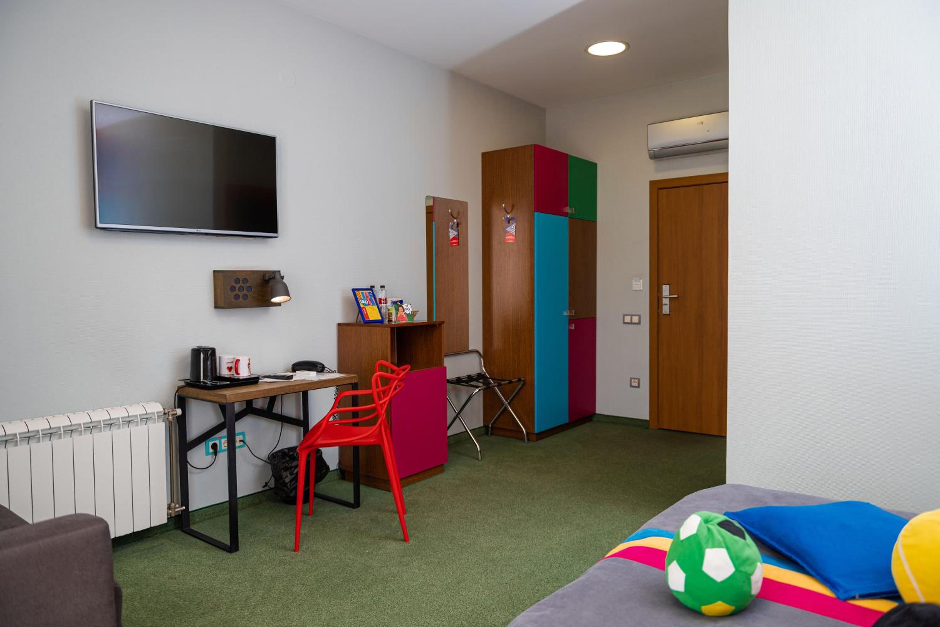 Double or Twin Room photo 3