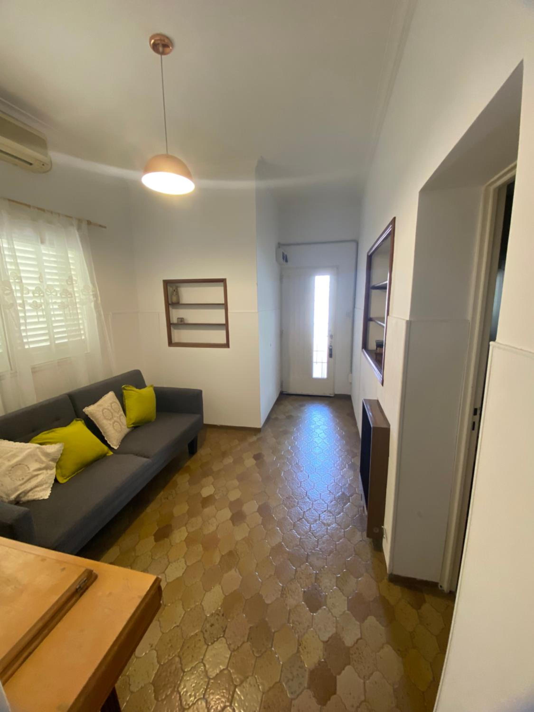 One-Bedroom House photo 2
