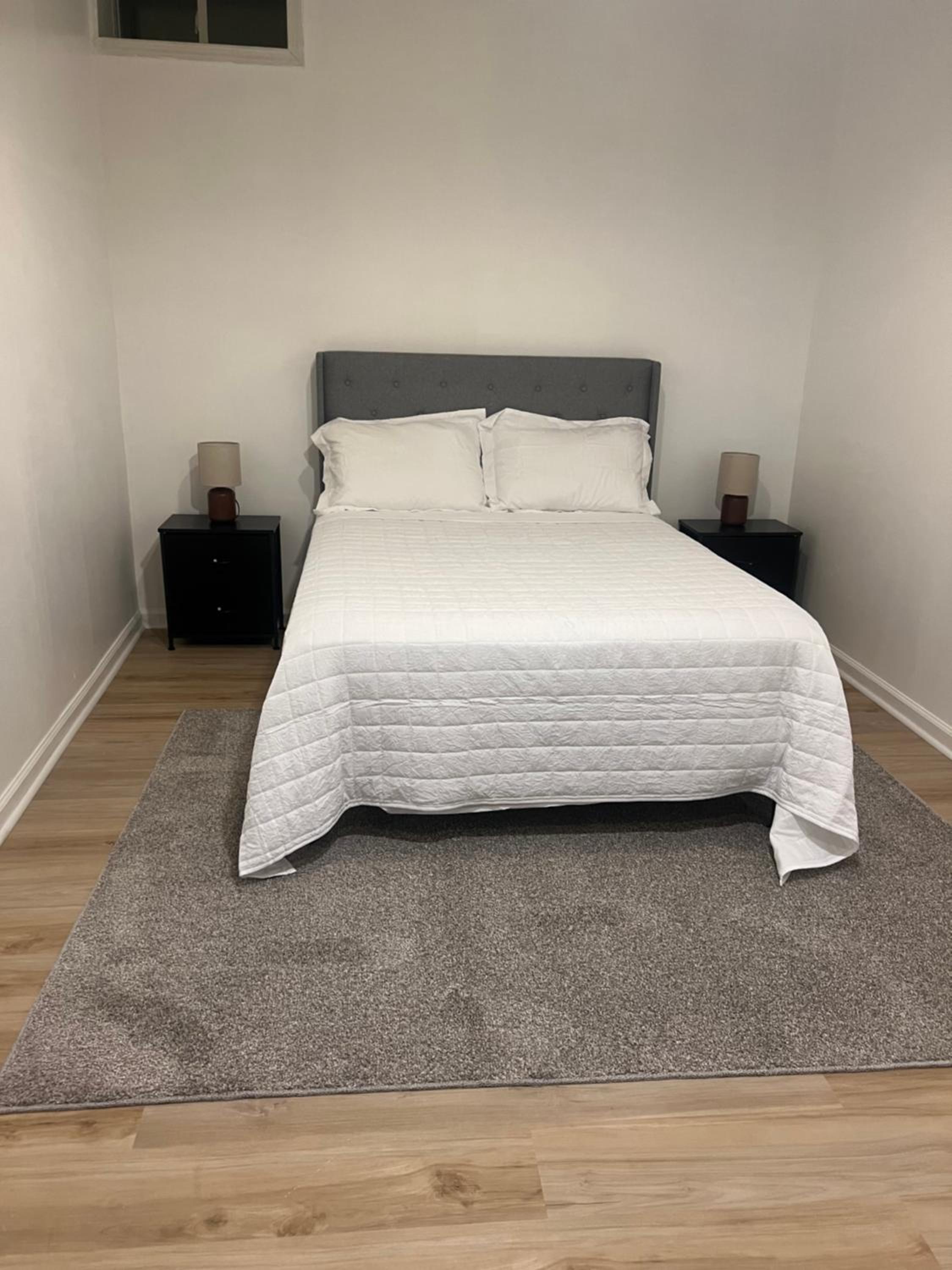 Three-Bedroom Apartment photo 1