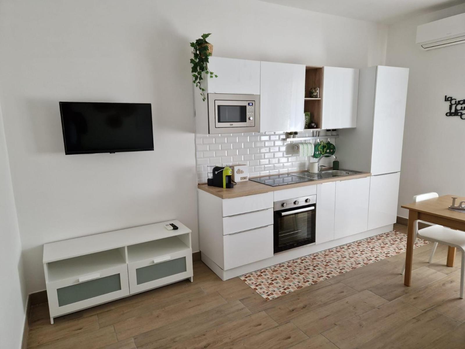 One-Bedroom House photo 2