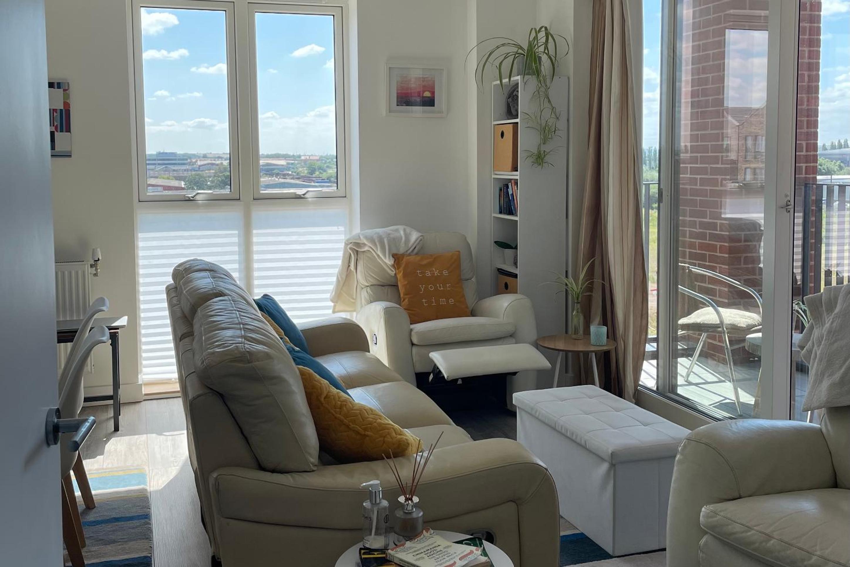 Apartment photo 3