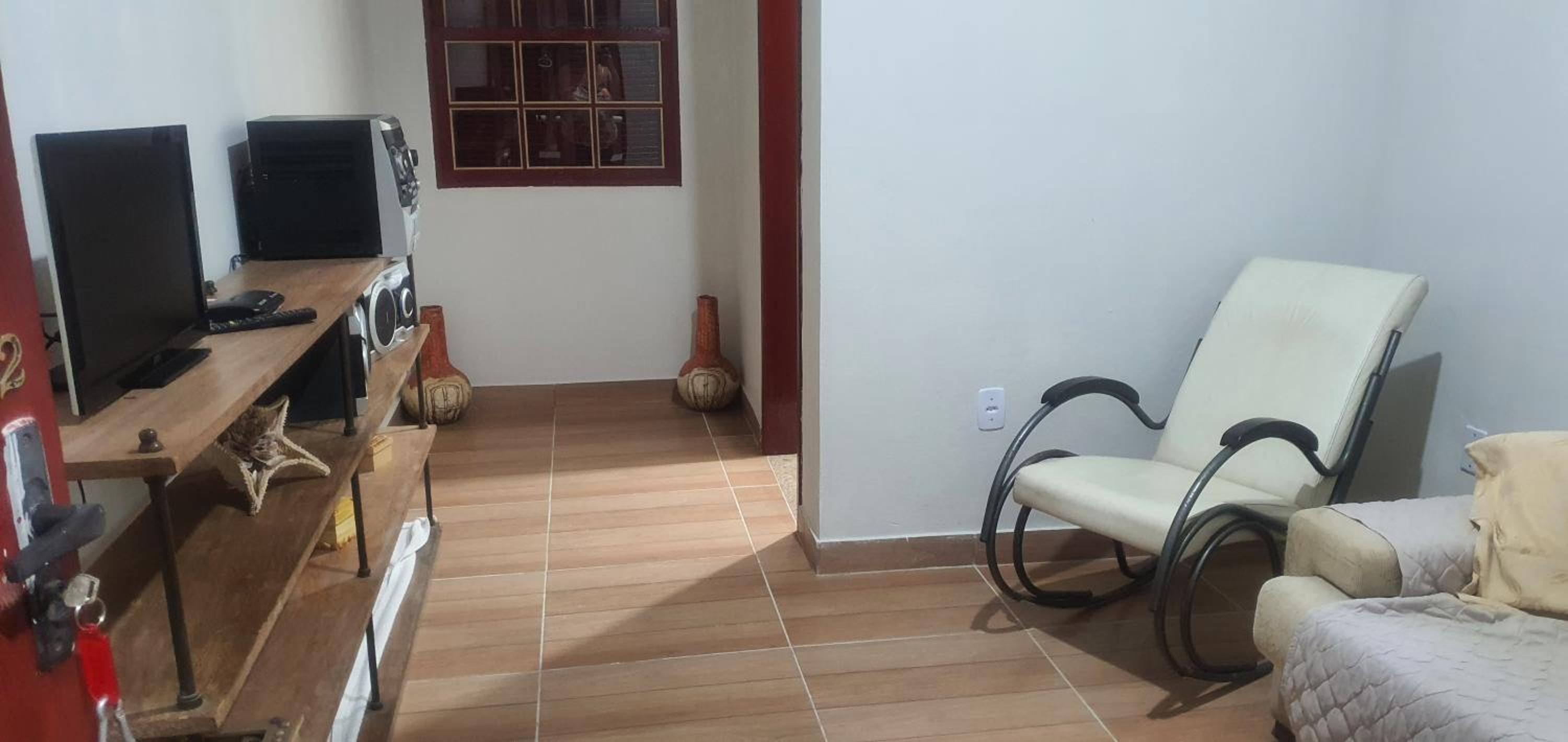 One-Bedroom House photo 1