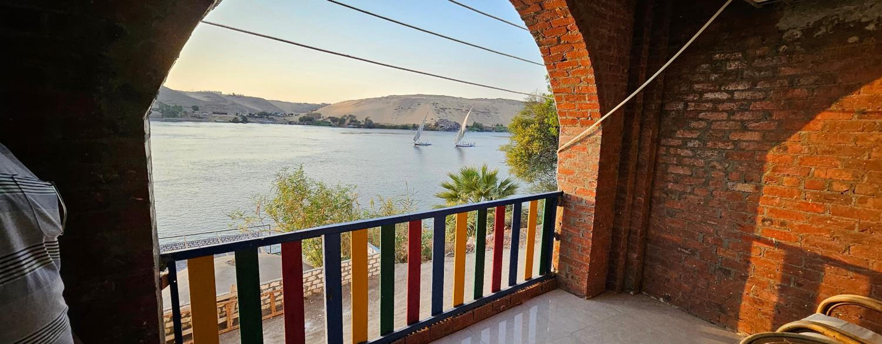 Deluxe Double Room with Balcony and Sea View - Photo 13
