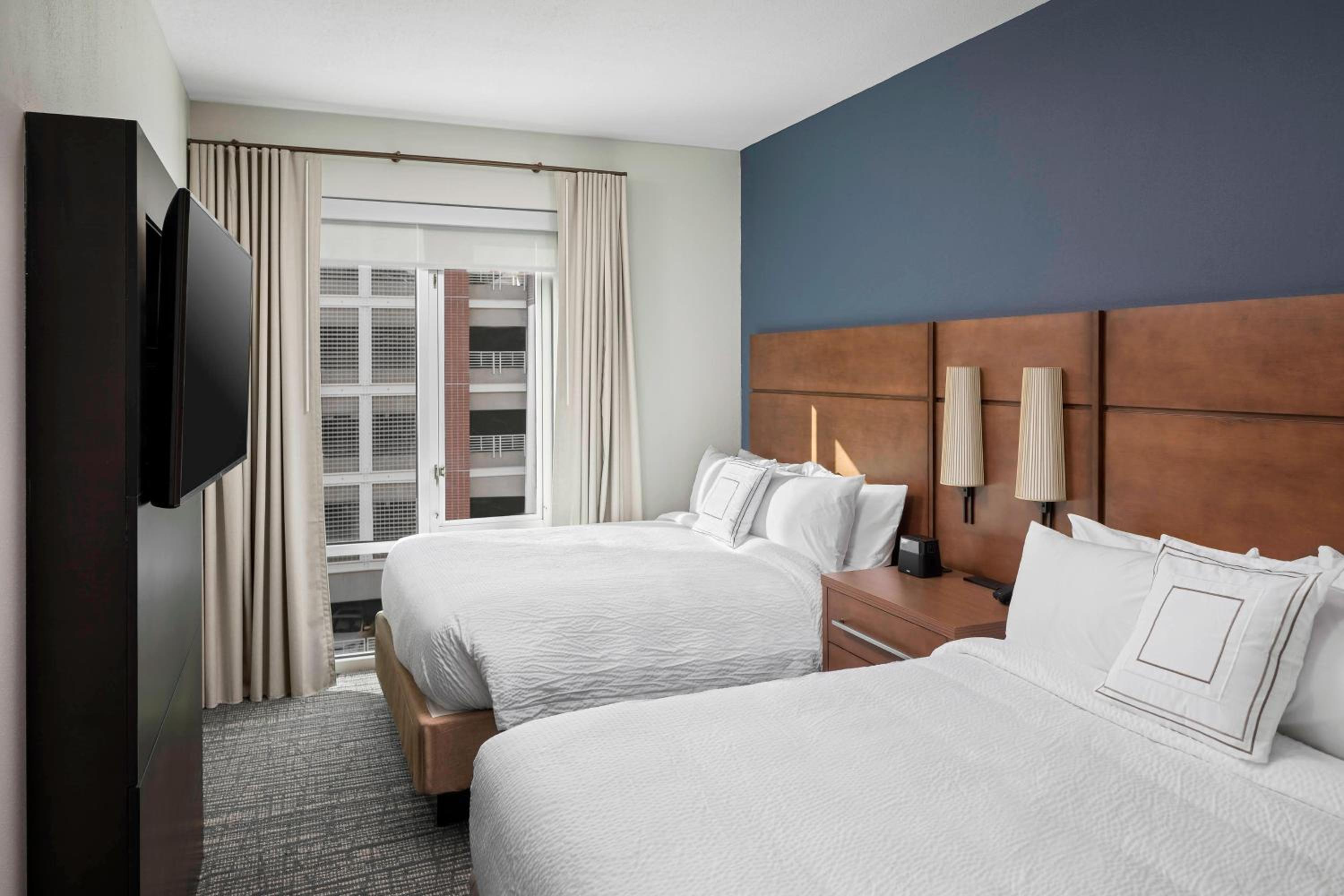 2 Bedroom 2 Room suite photo 2