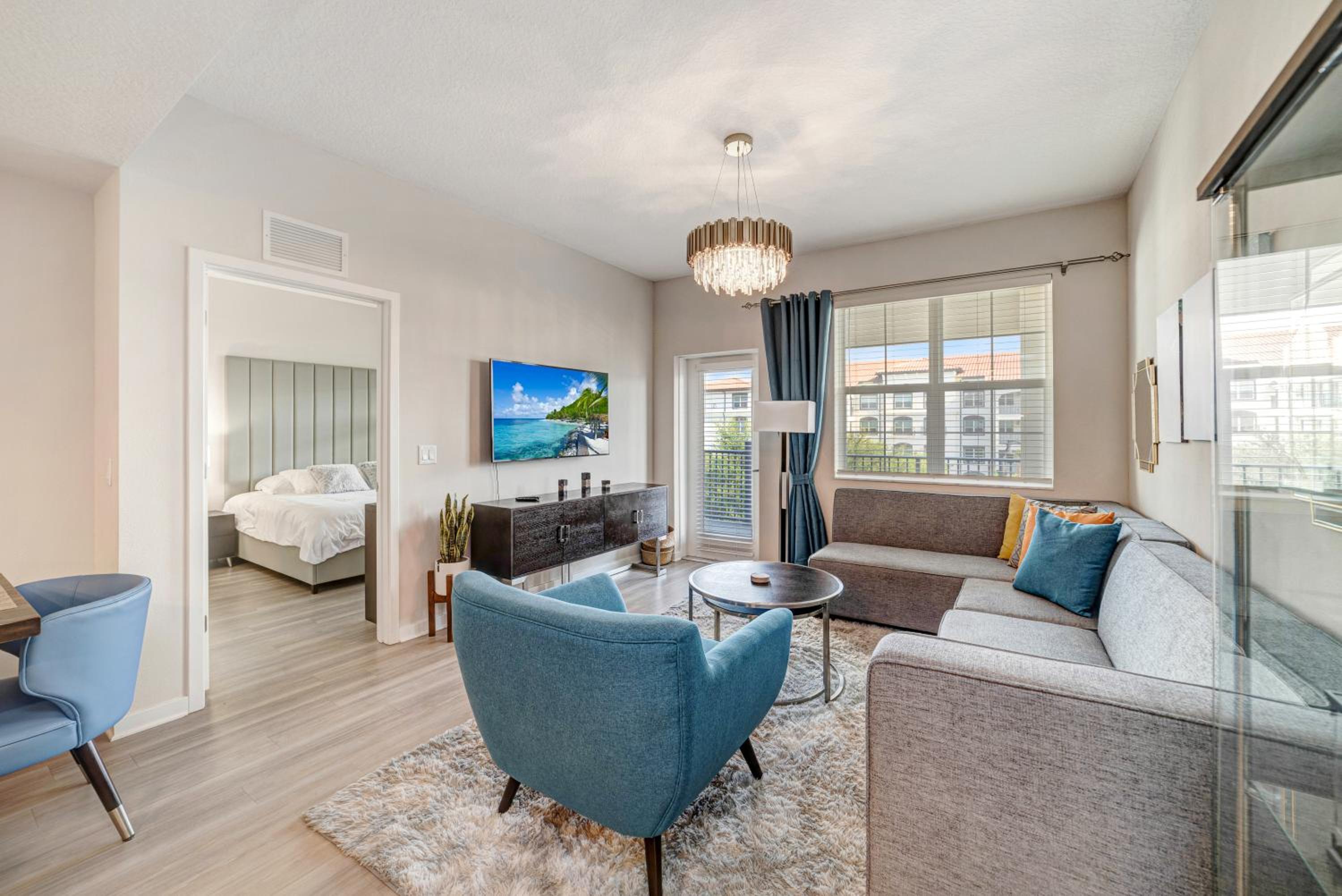 Three-Bedroom Apartment with Balcony