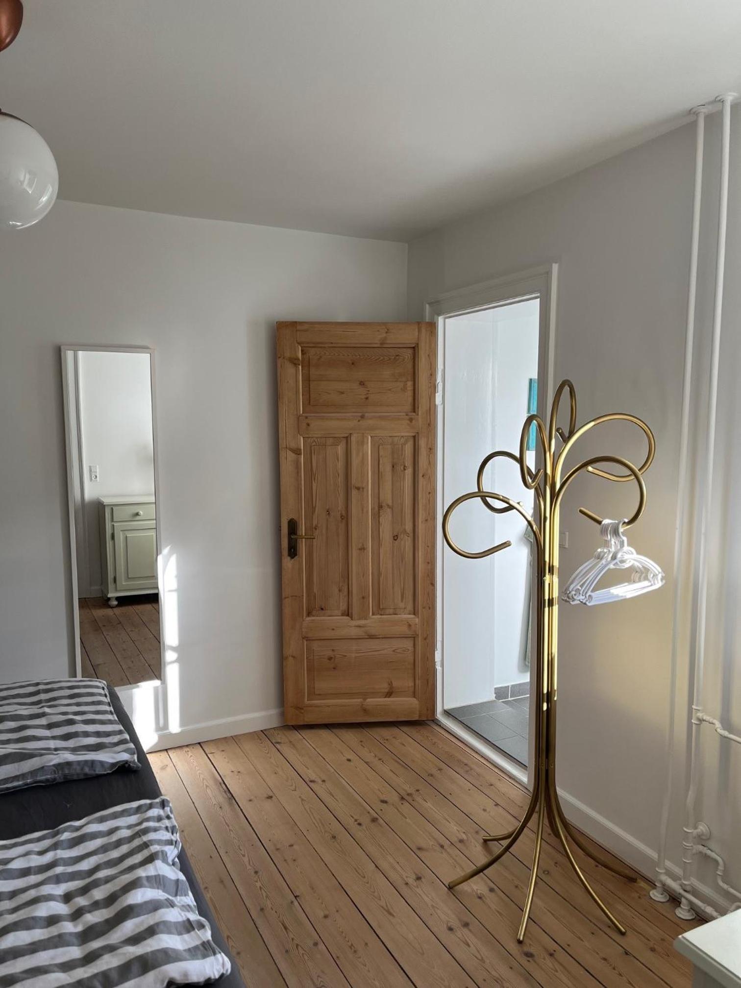 One-Bedroom House photo 1