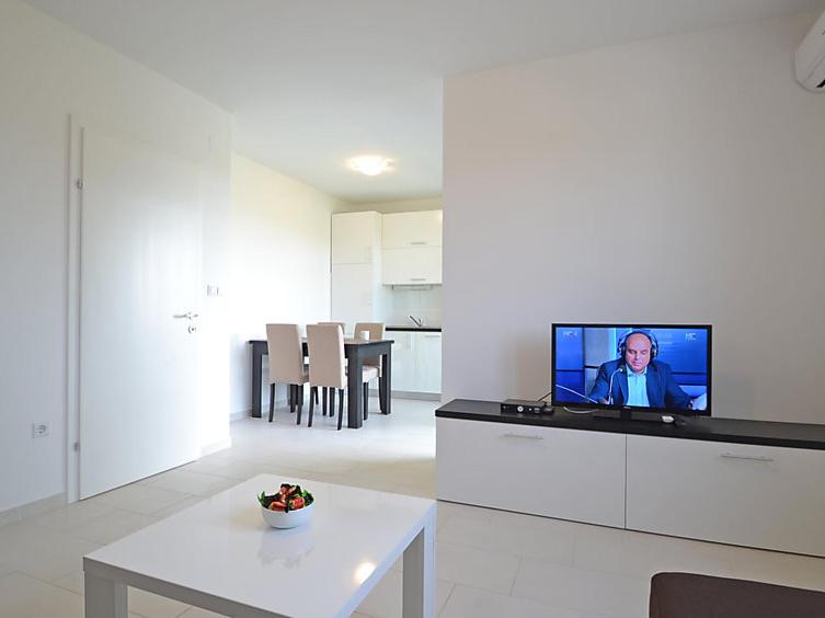 Penthouse Apartment photo 2