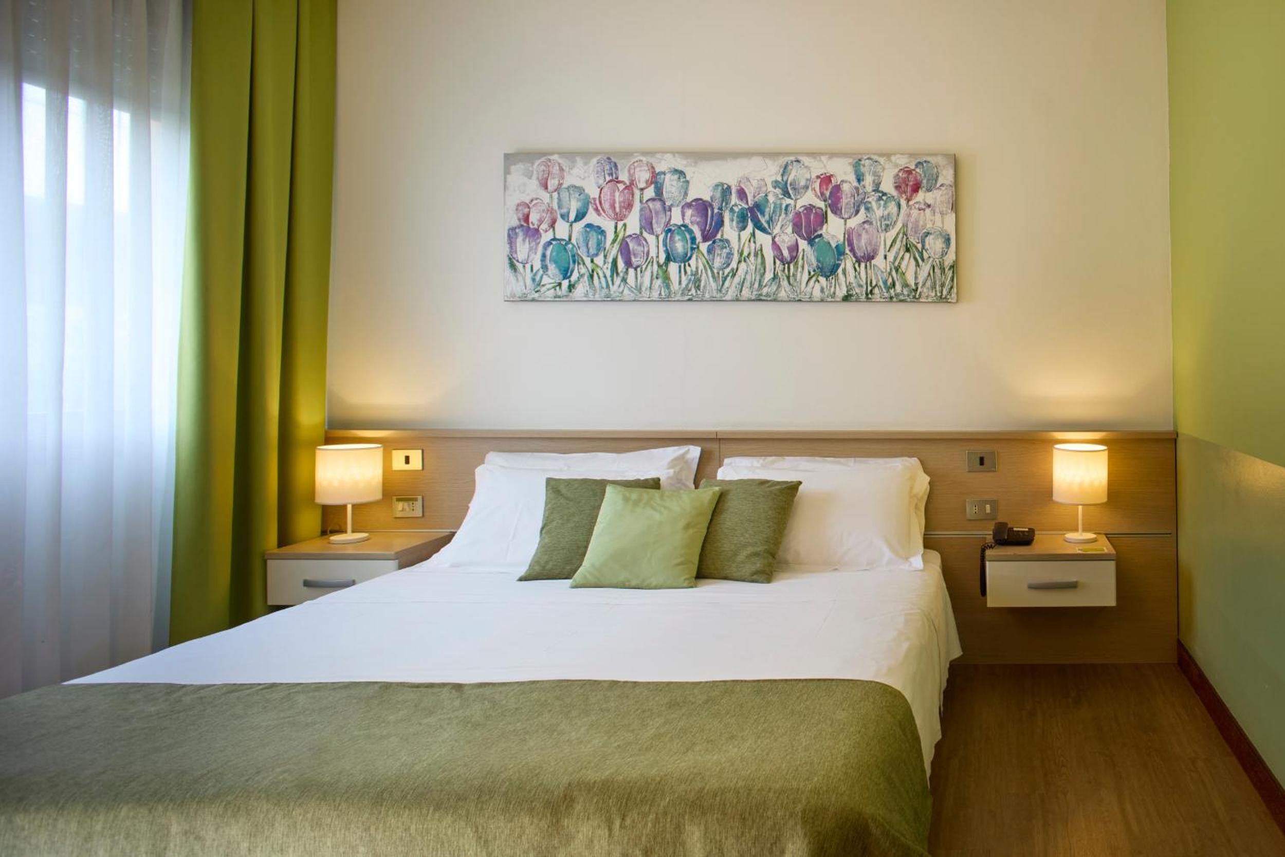 Standard Double Room - Photo 1