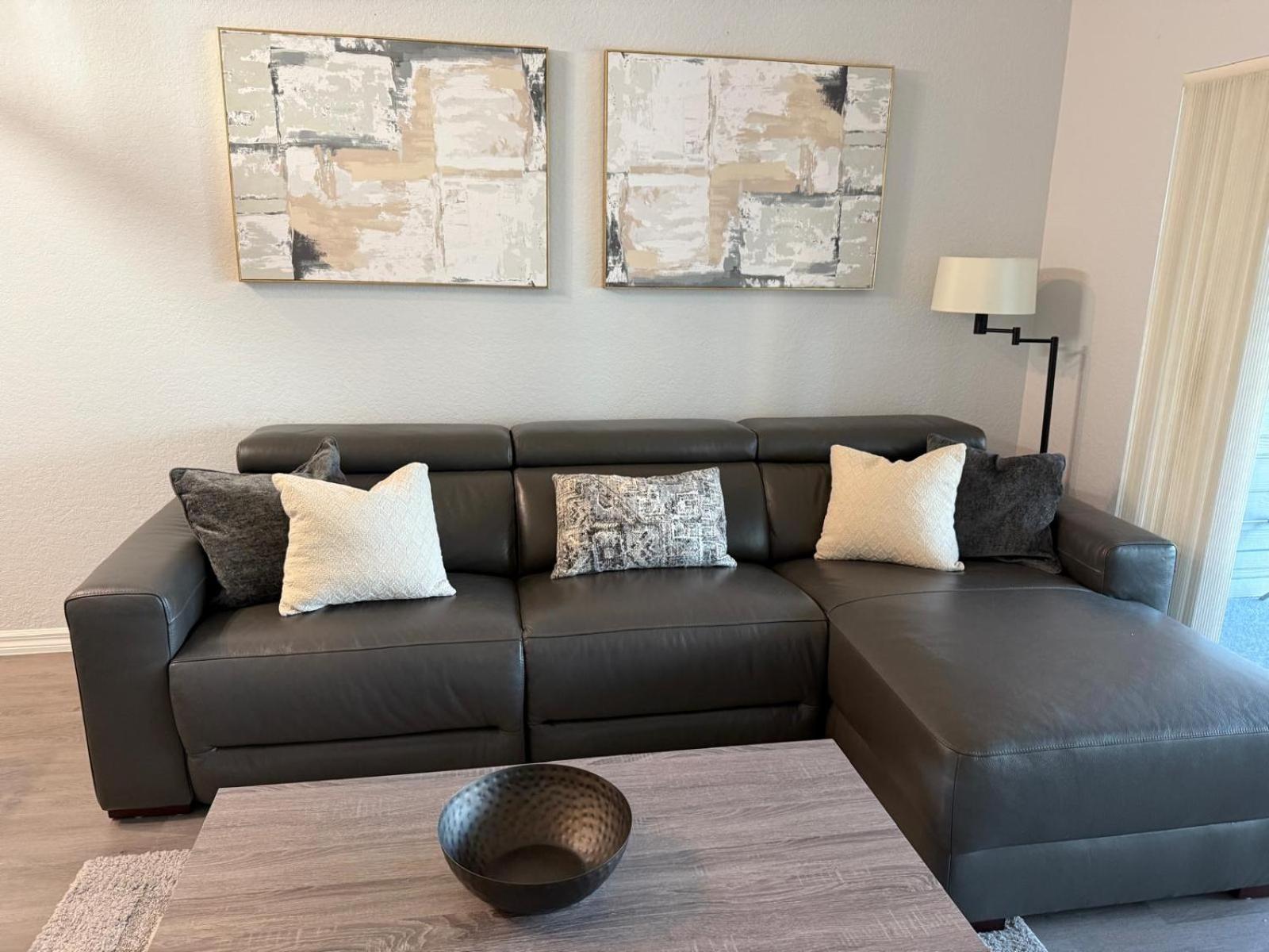Two-Bedroom Suite photo 1