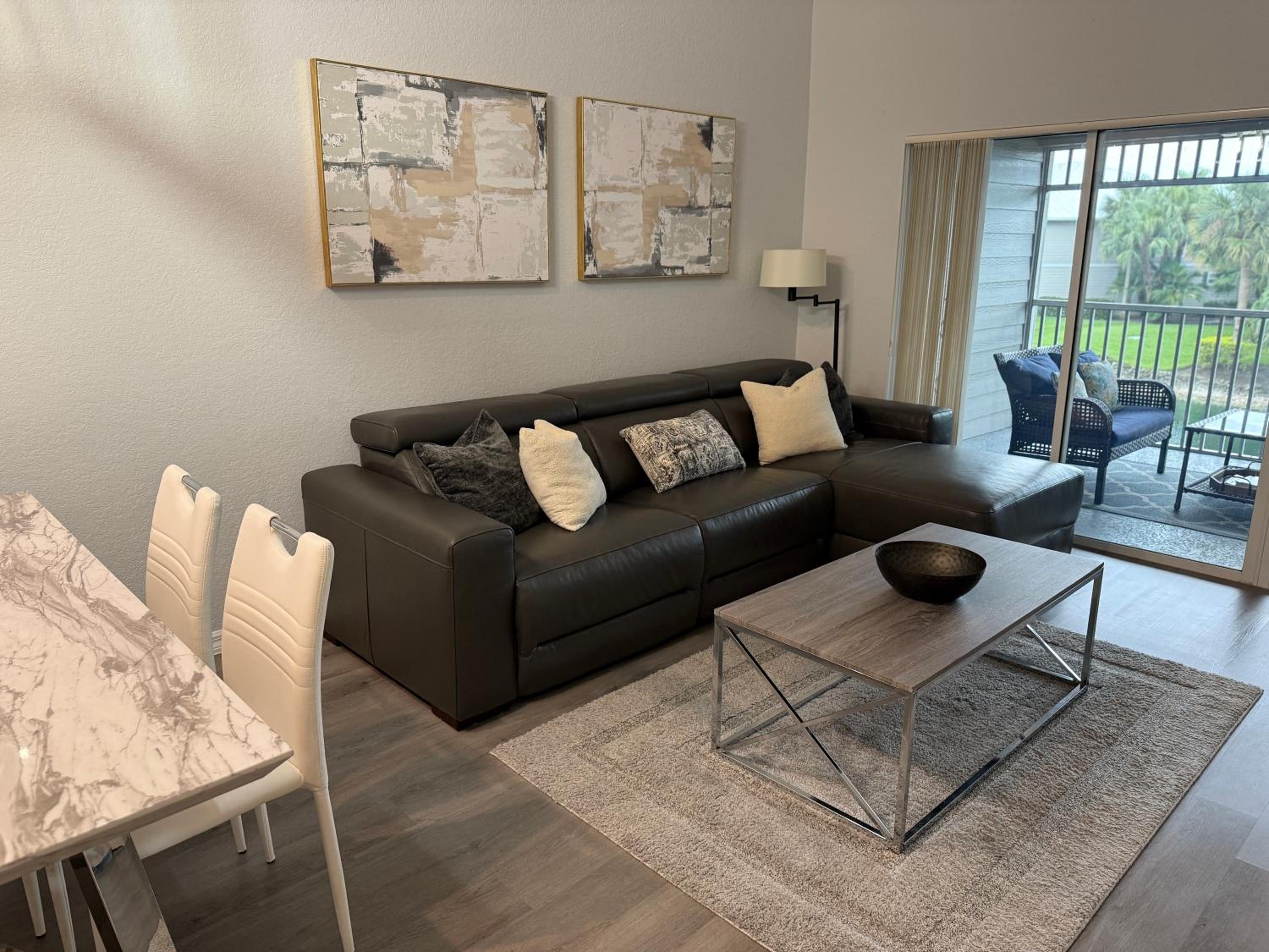 Two-Bedroom Suite photo 2