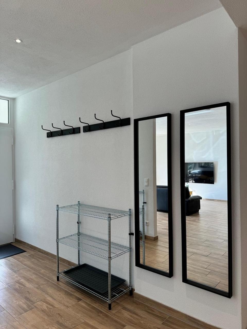 Three-Bedroom Apartment photo 3
