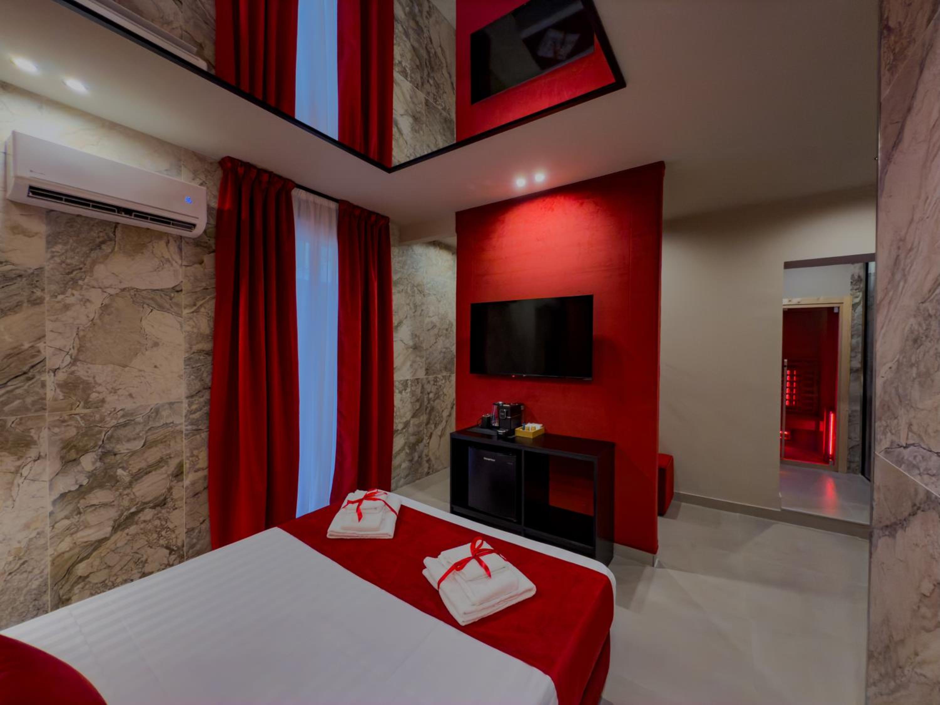 King Room with Spa Bath