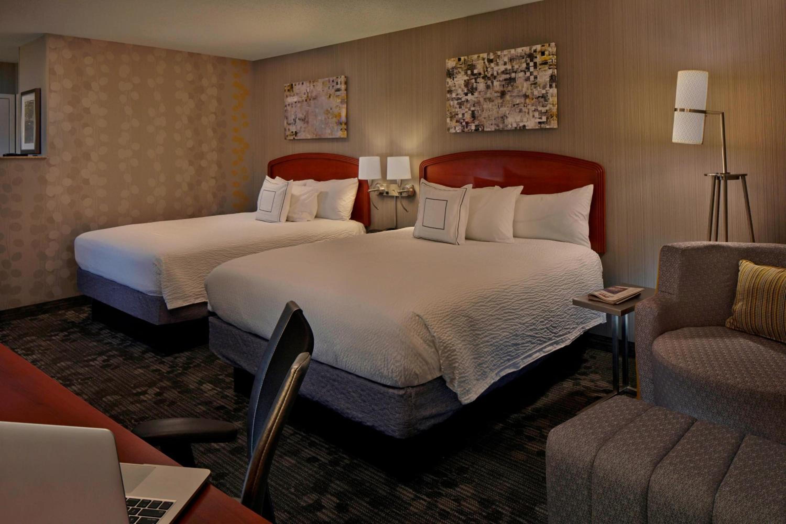 Queen Room with Two Queen Beds - Photo 1