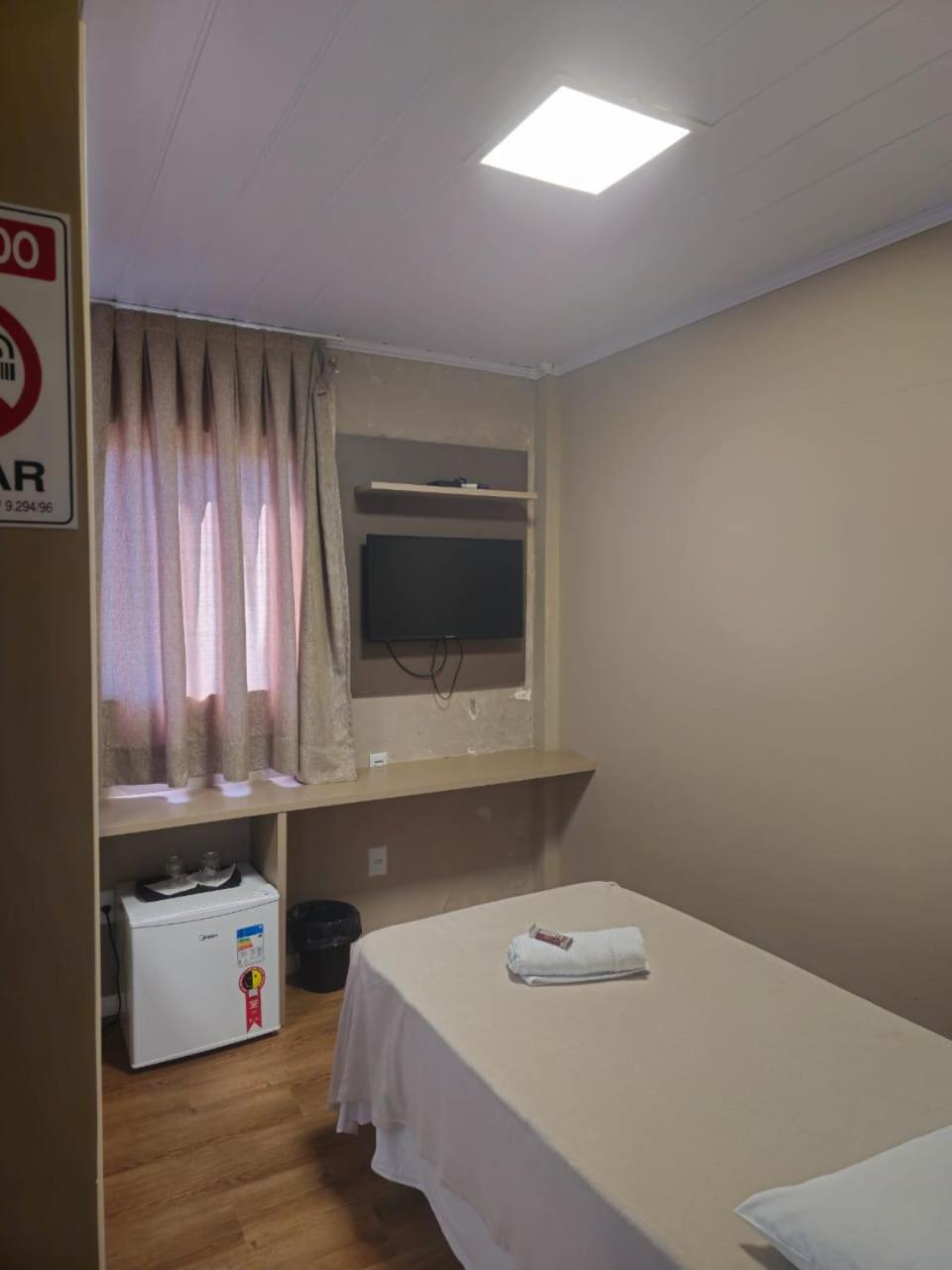 Single Room photo 3