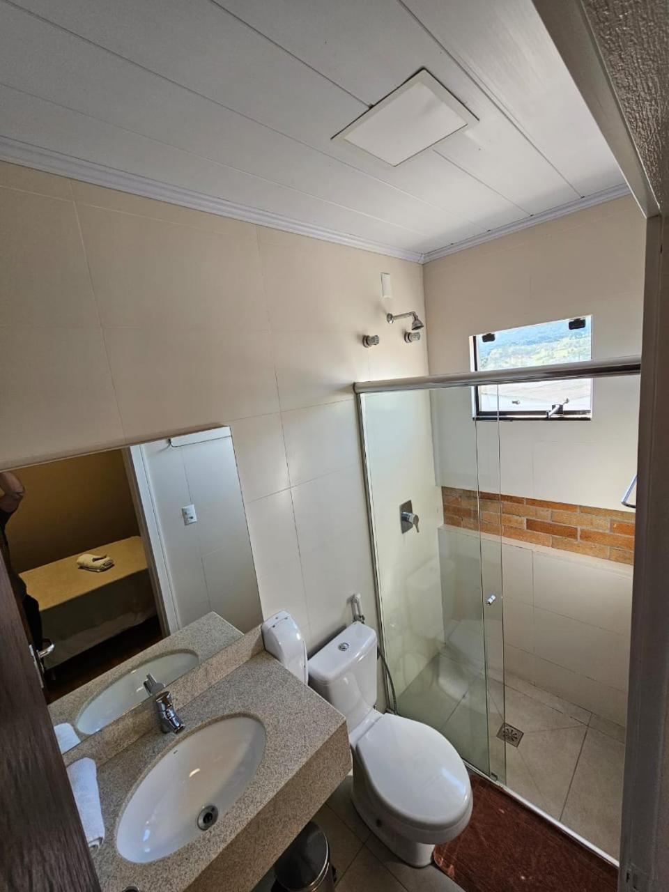 Single Room photo 2