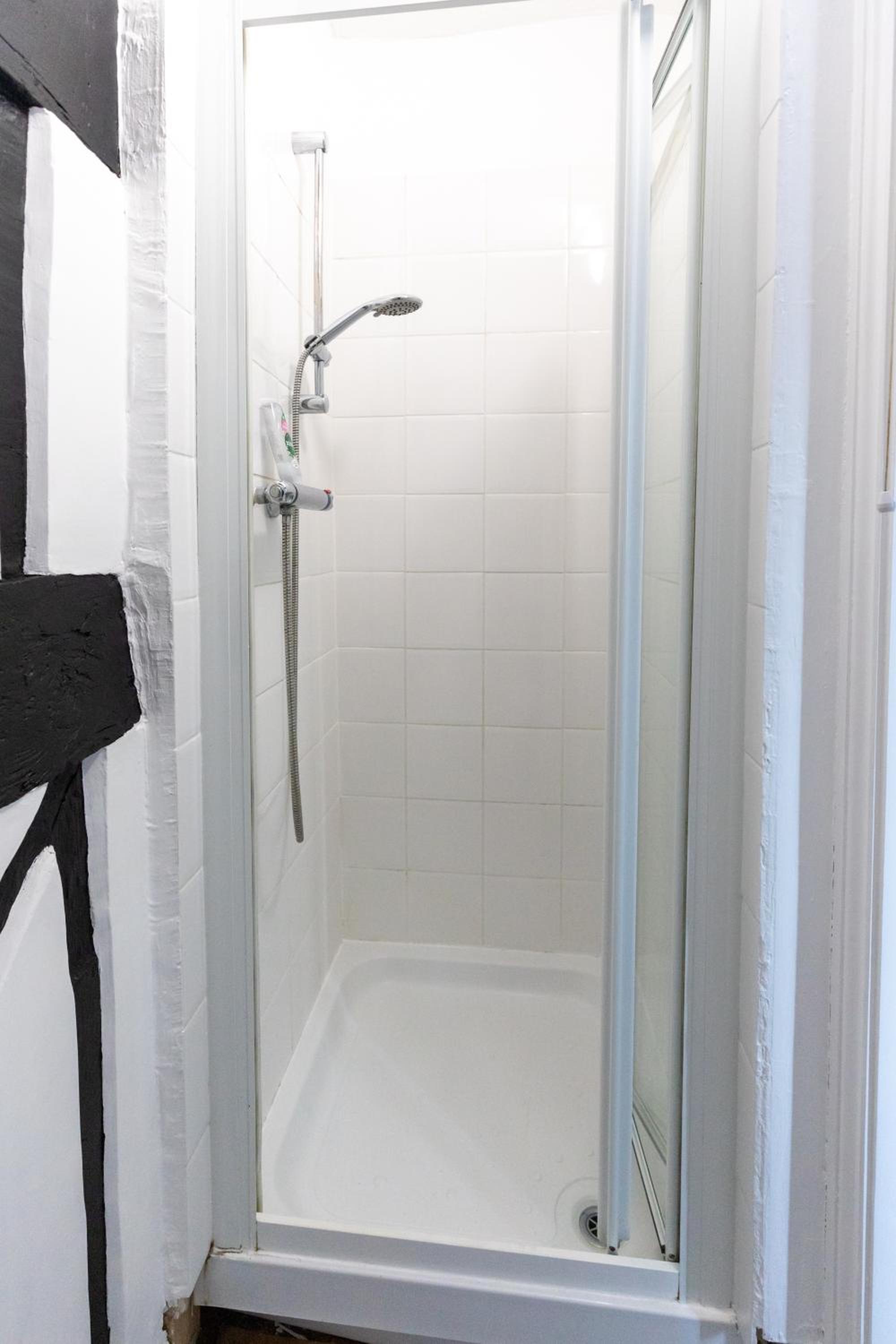 Double Room with Private Bathroom photo 3