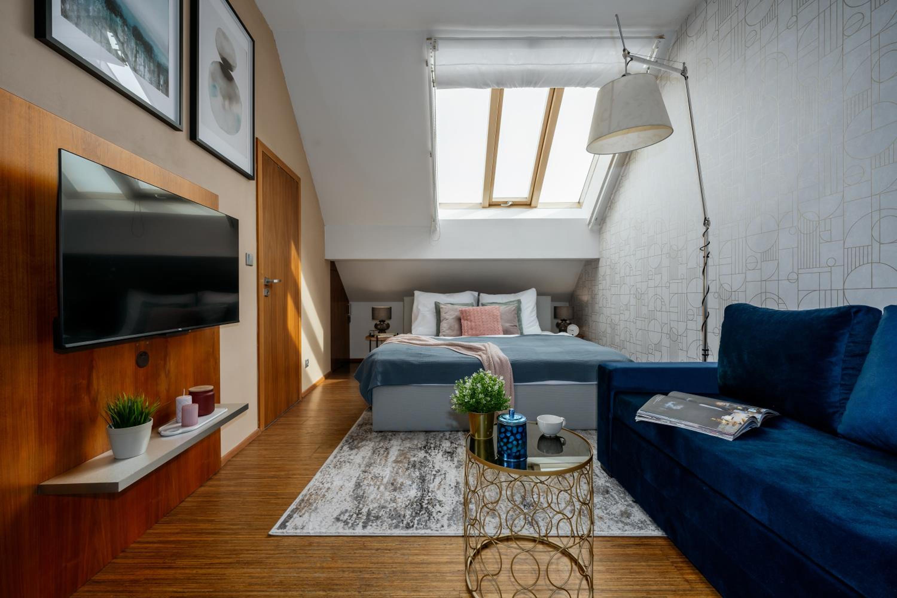 Studio Apartment