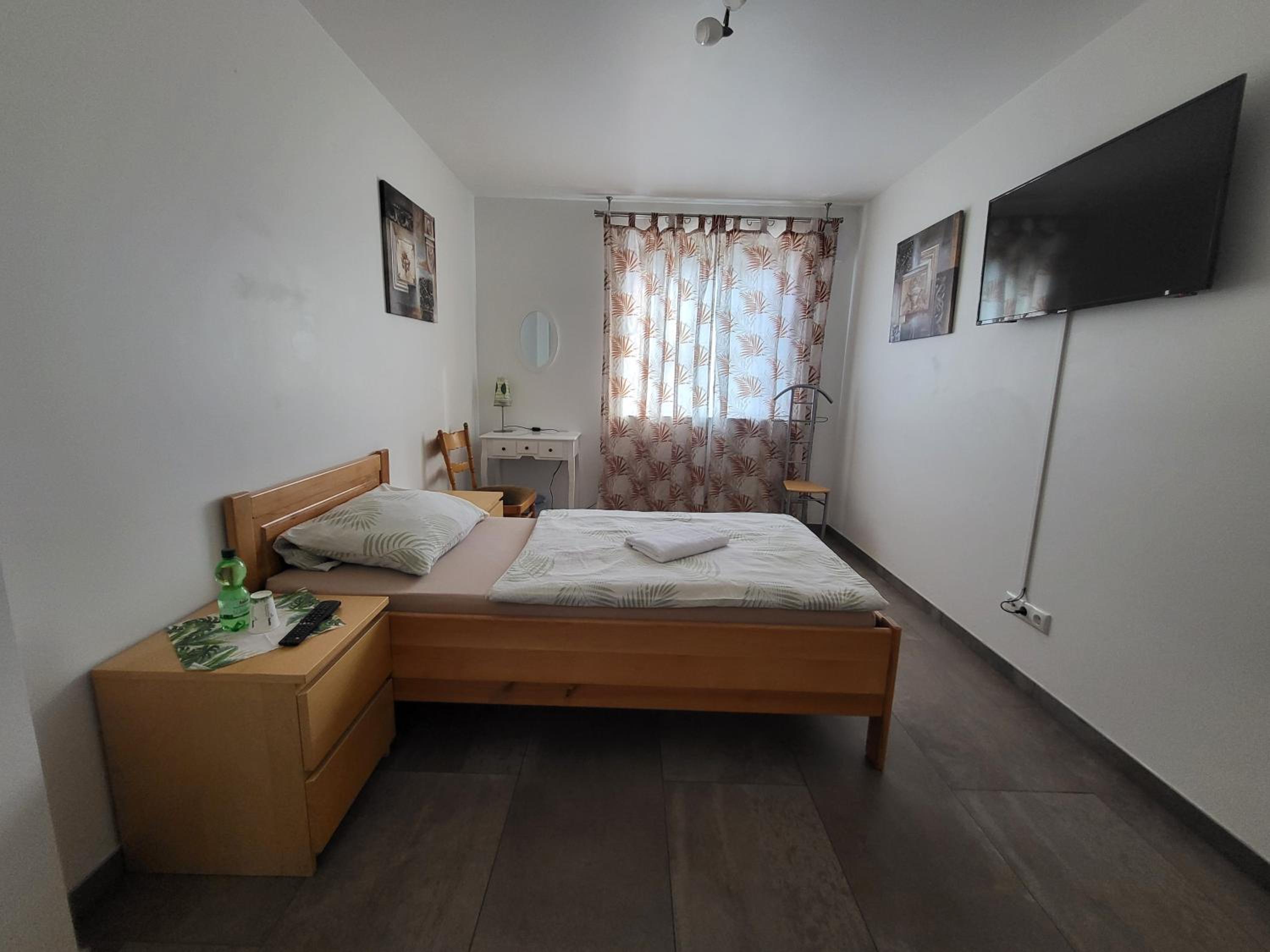 Single Room with Shared Shower and Toilet