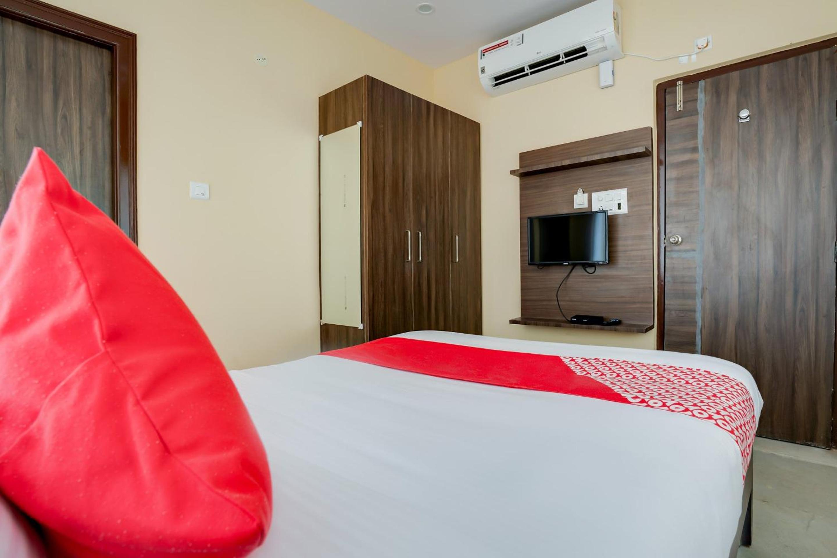 Standard Double Room photo 2